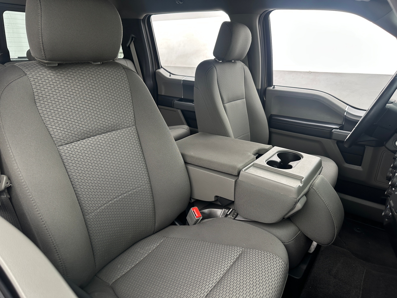 Thumbnail: 2019 Ford Econoline - 2