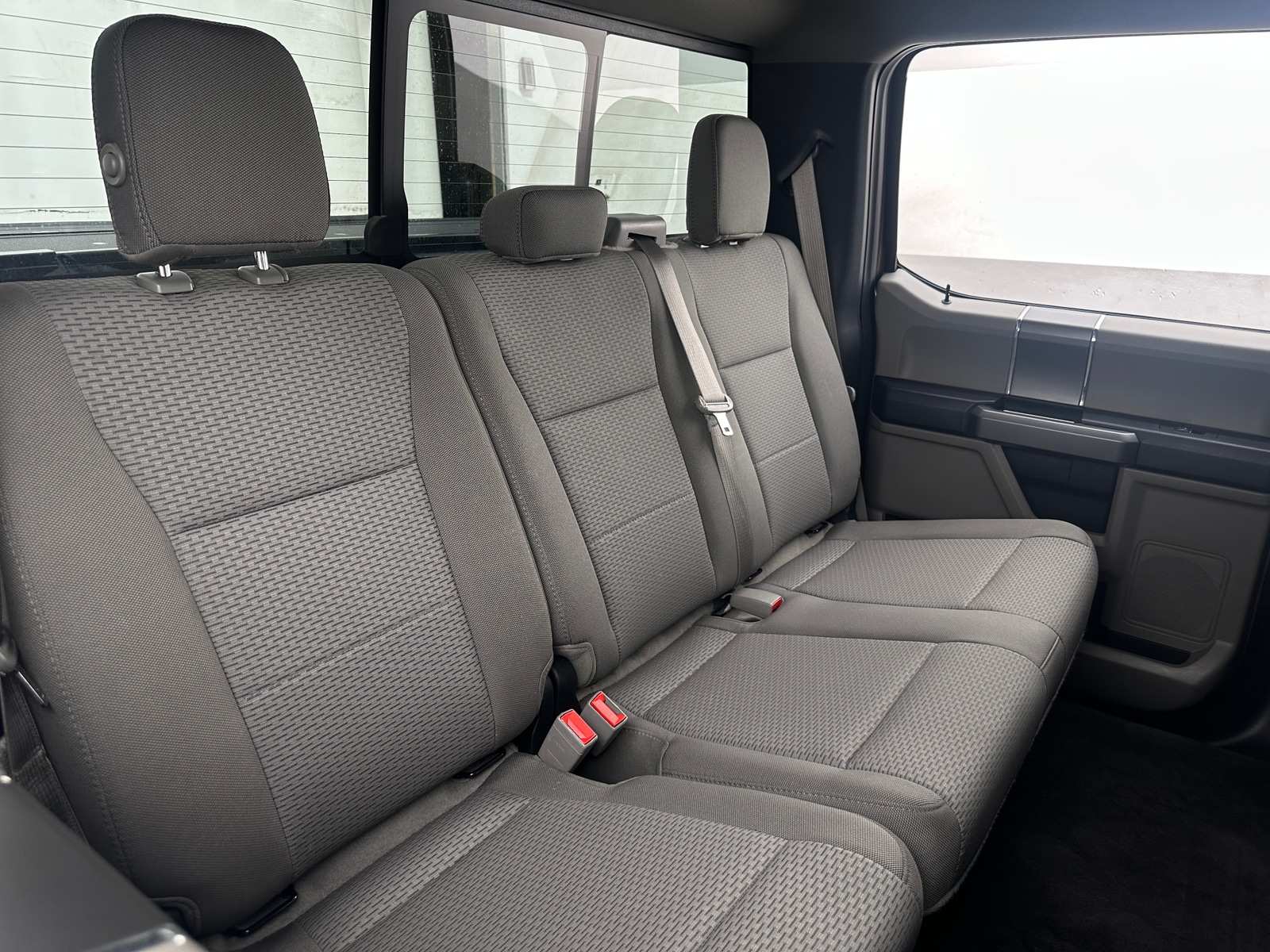 Thumbnail: 2019 Ford Econoline - 6
