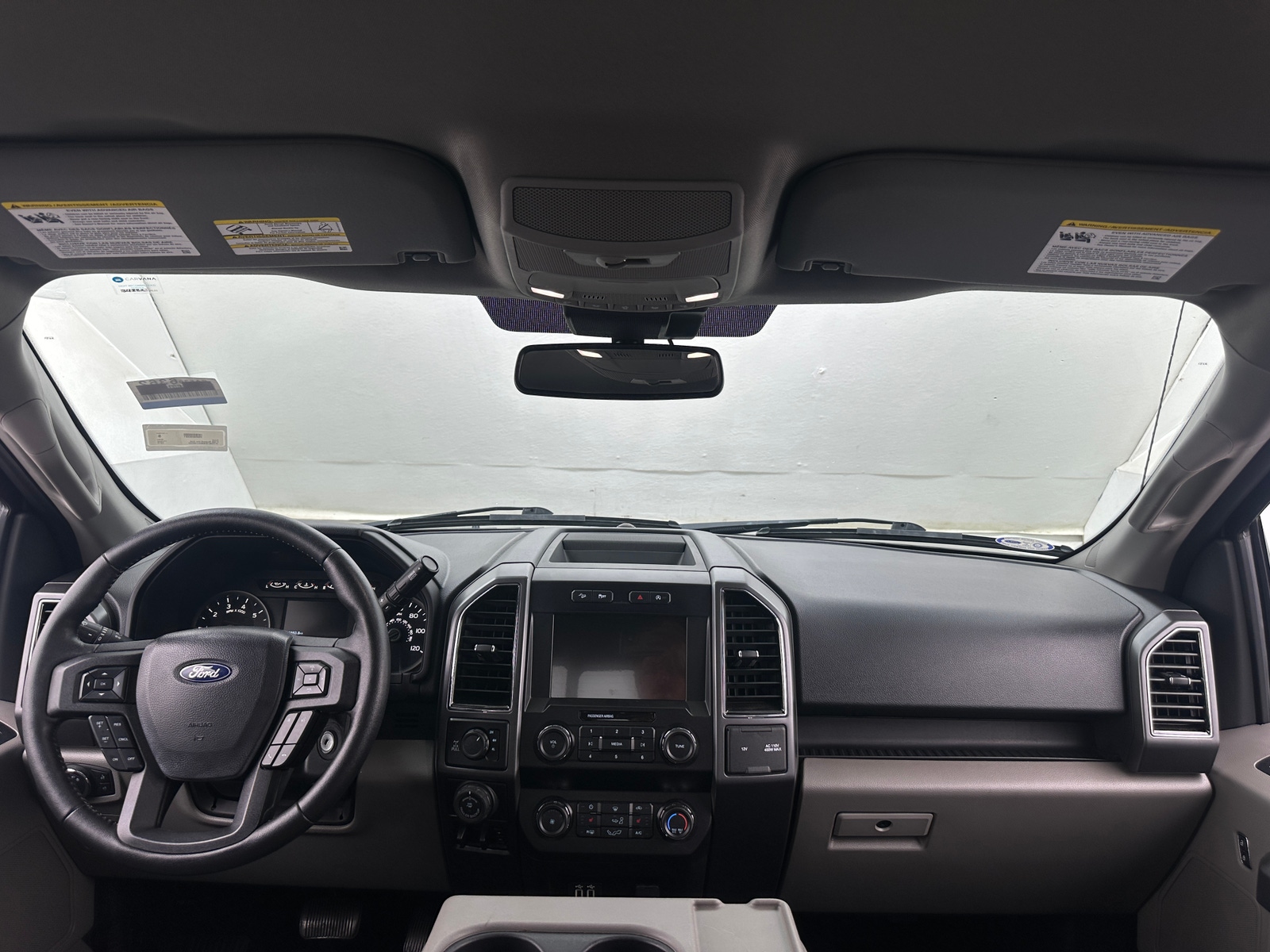 Thumbnail: 2019 Ford Econoline - 3
