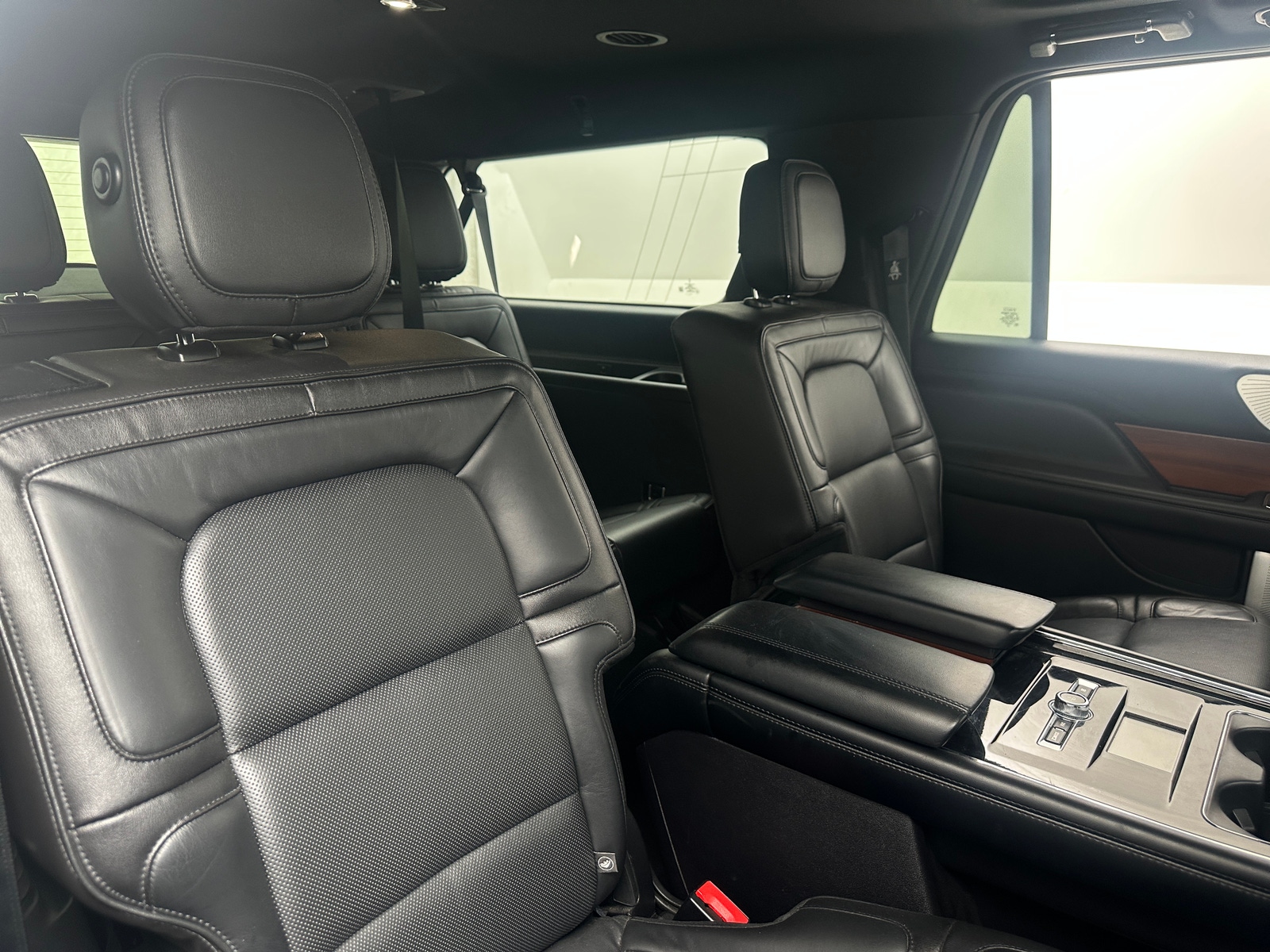 Thumbnail: 2018 Lincoln Navigator L - 5