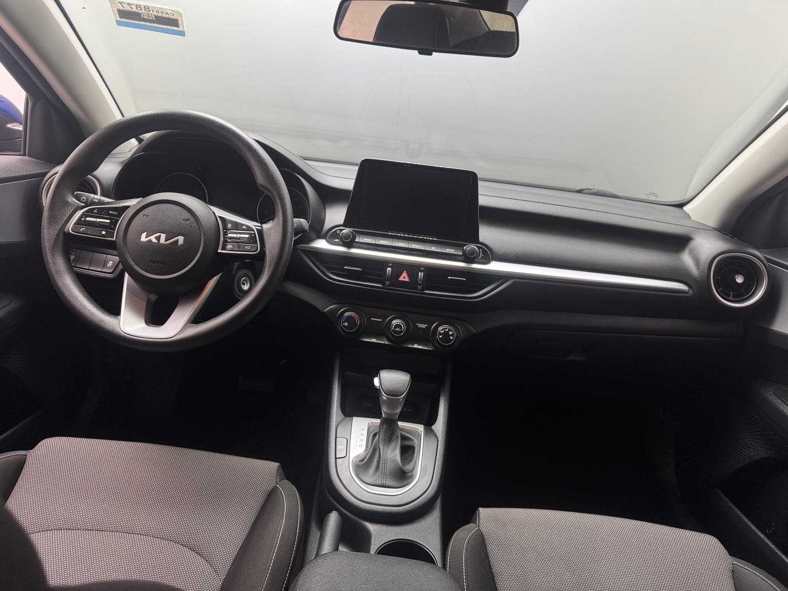 Thumbnail: 2023 Kia Forte - 3