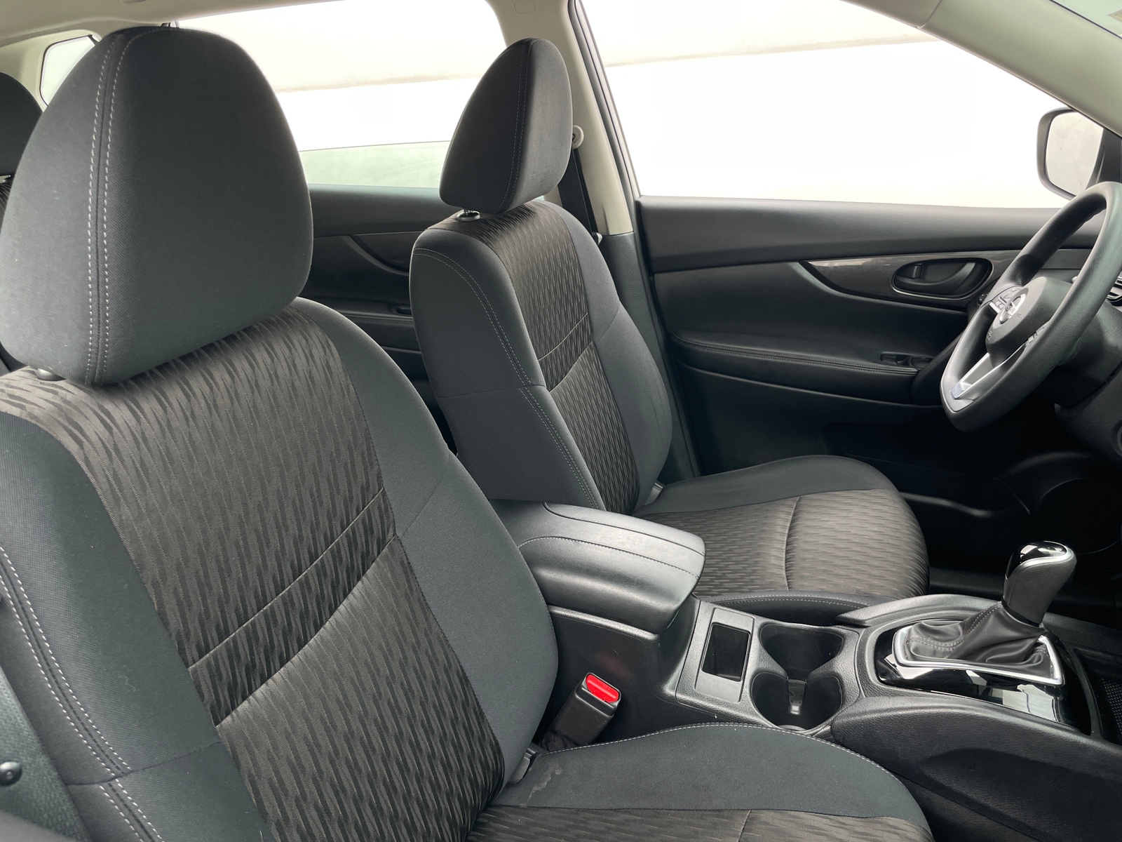 Thumbnail: 2019 Nissan Rogue - 2