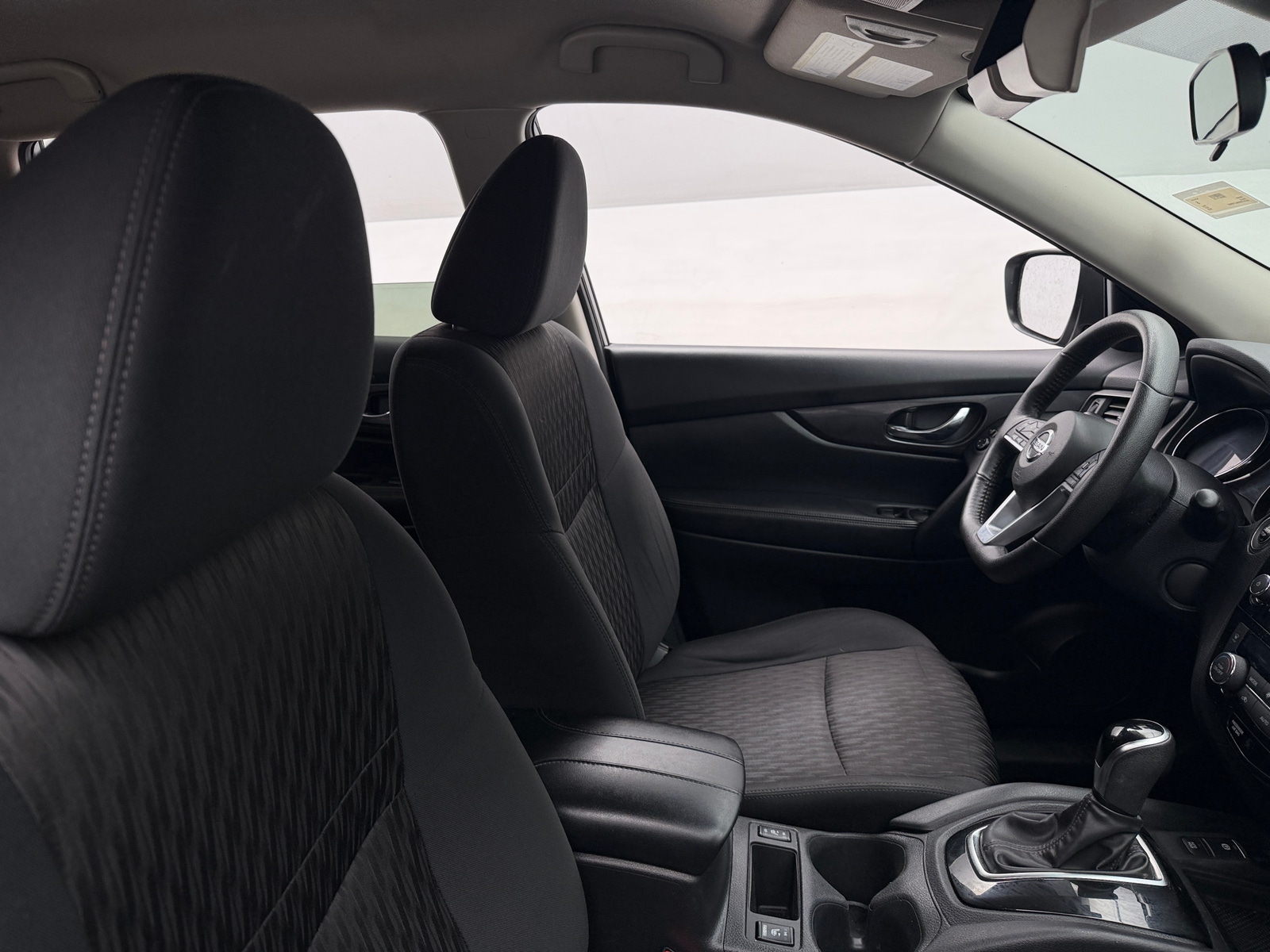 Thumbnail: 2020 Nissan Rogue - 2