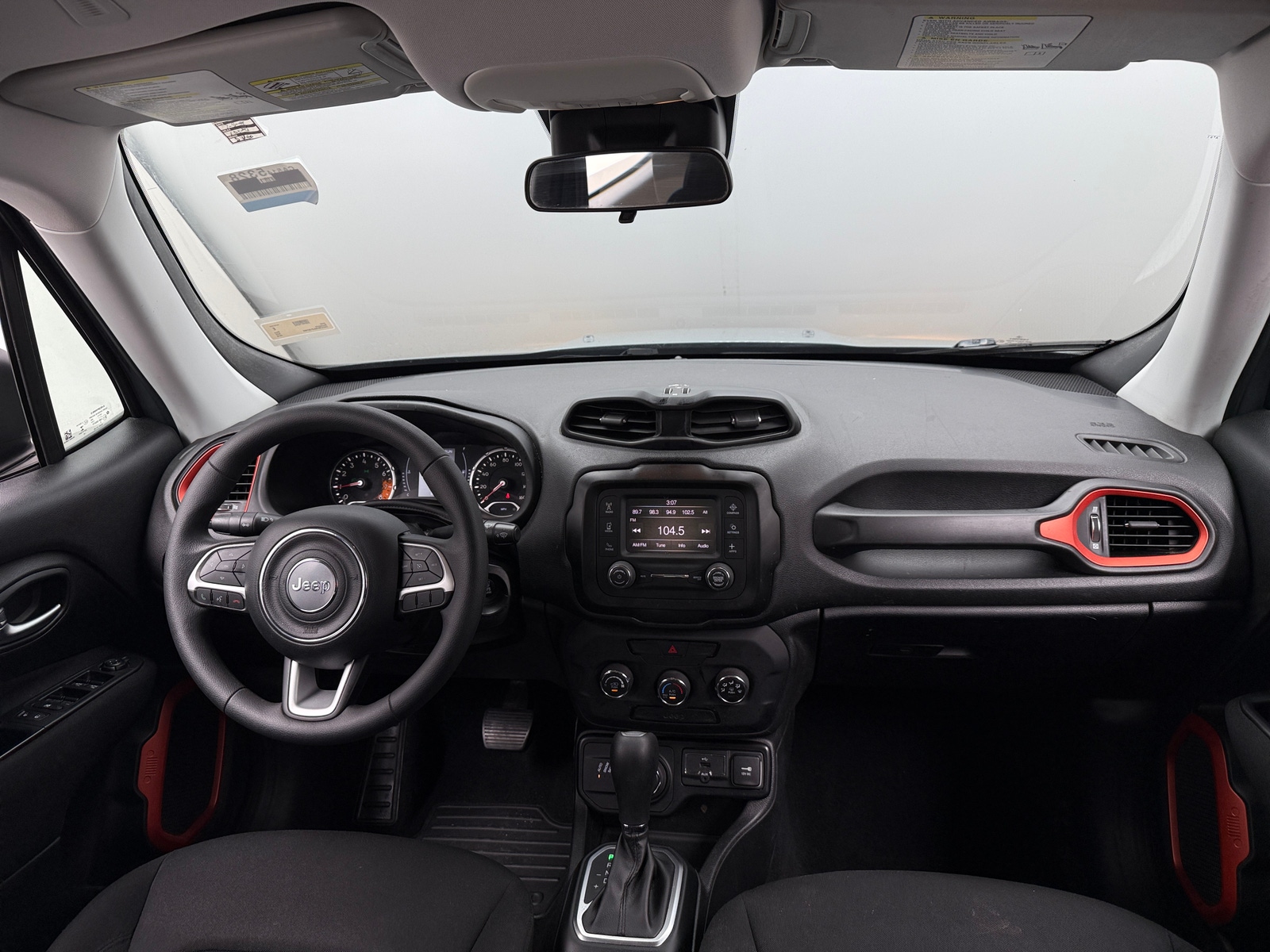 Thumbnail: 2018 Jeep Renegade - 3