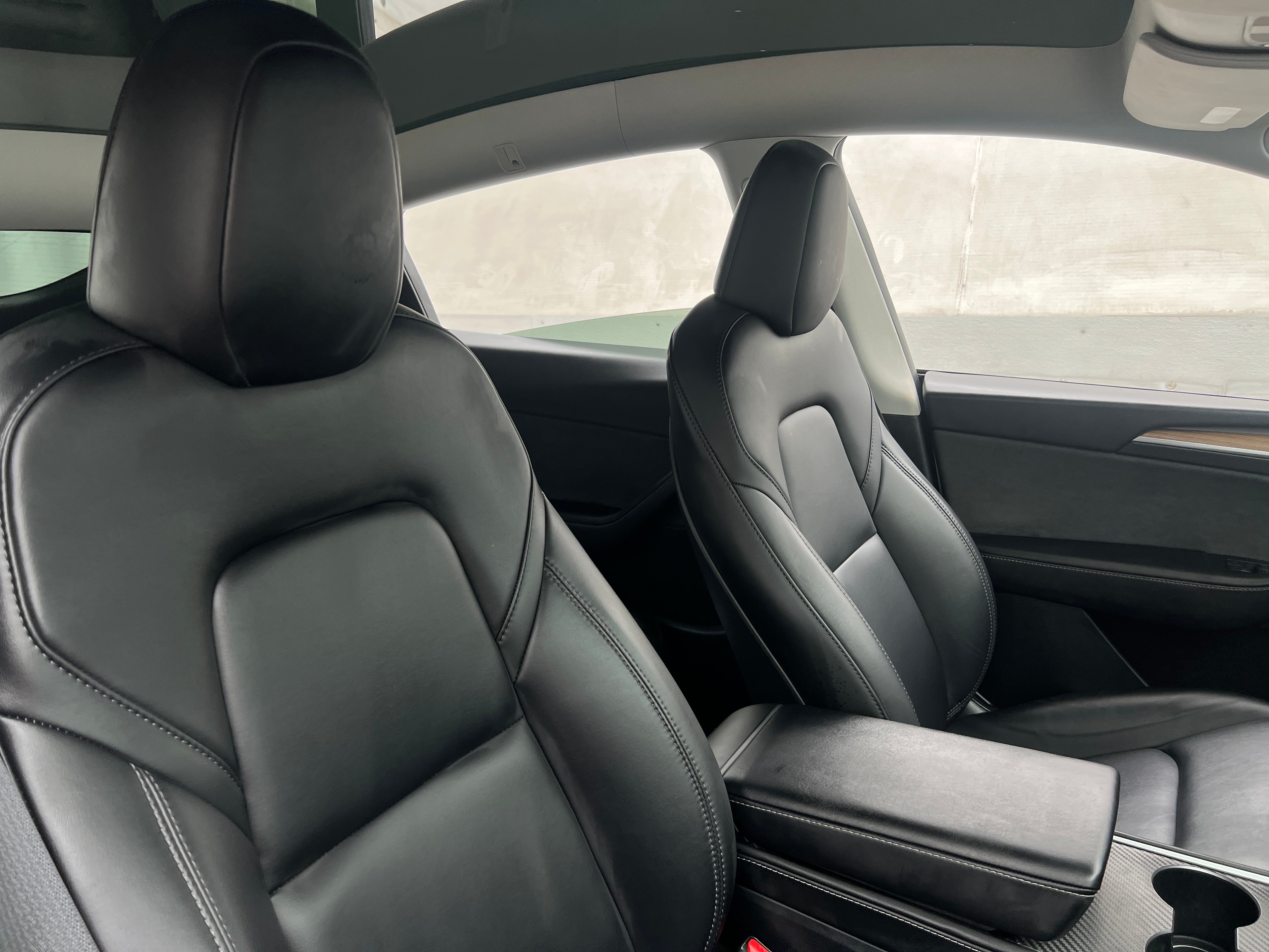 Used 2024 Tesla Model Y Long Range with VIN 7SAYGDED6RF002497 for sale in Oak Creek, WI