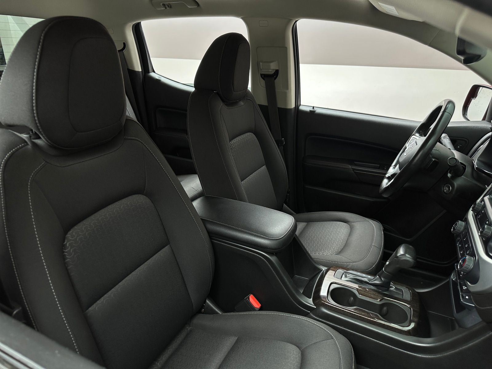 Thumbnail: 2019 GMC Canyon - 2