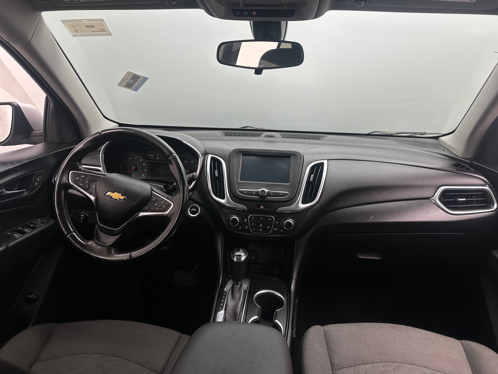 Thumbnail: 2018 Chevrolet Equinox - 3