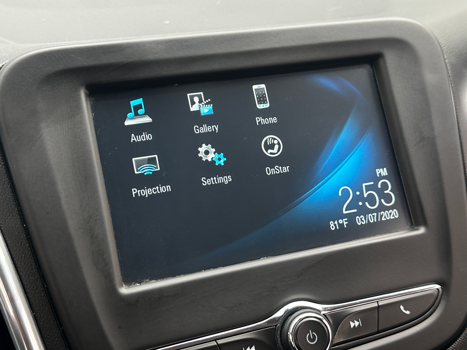 Thumbnail: 2018 Chevrolet Equinox - 4