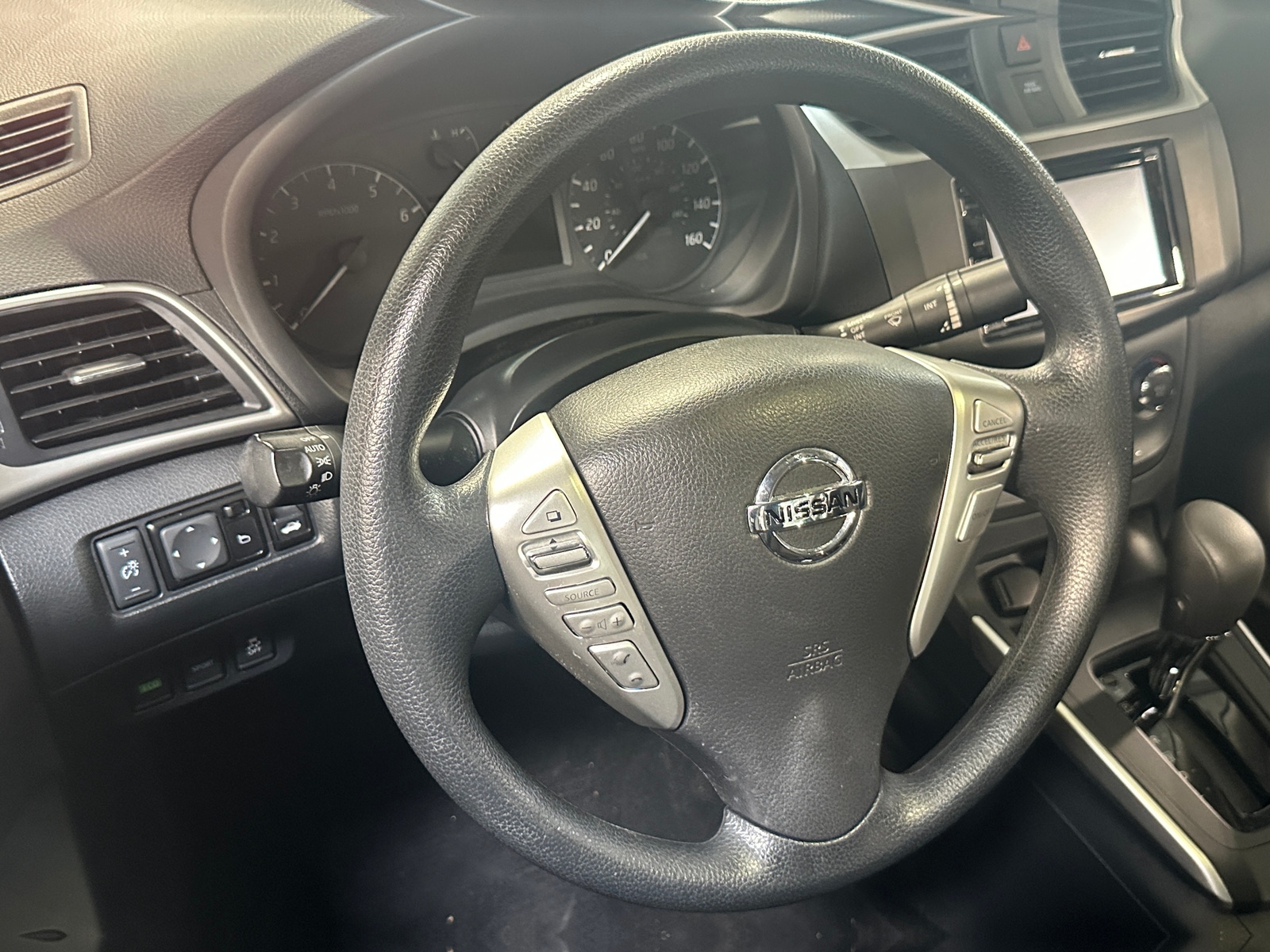 Thumbnail: 2017 Nissan Sentra - 5