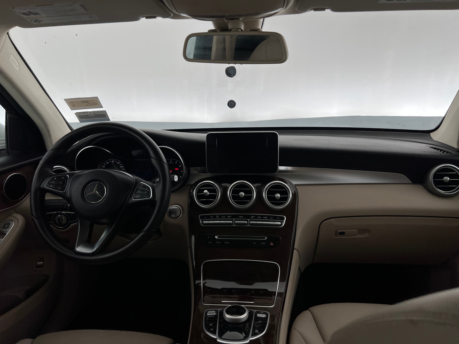 Thumbnail: 2018 Mercedes-Benz GLC - 3