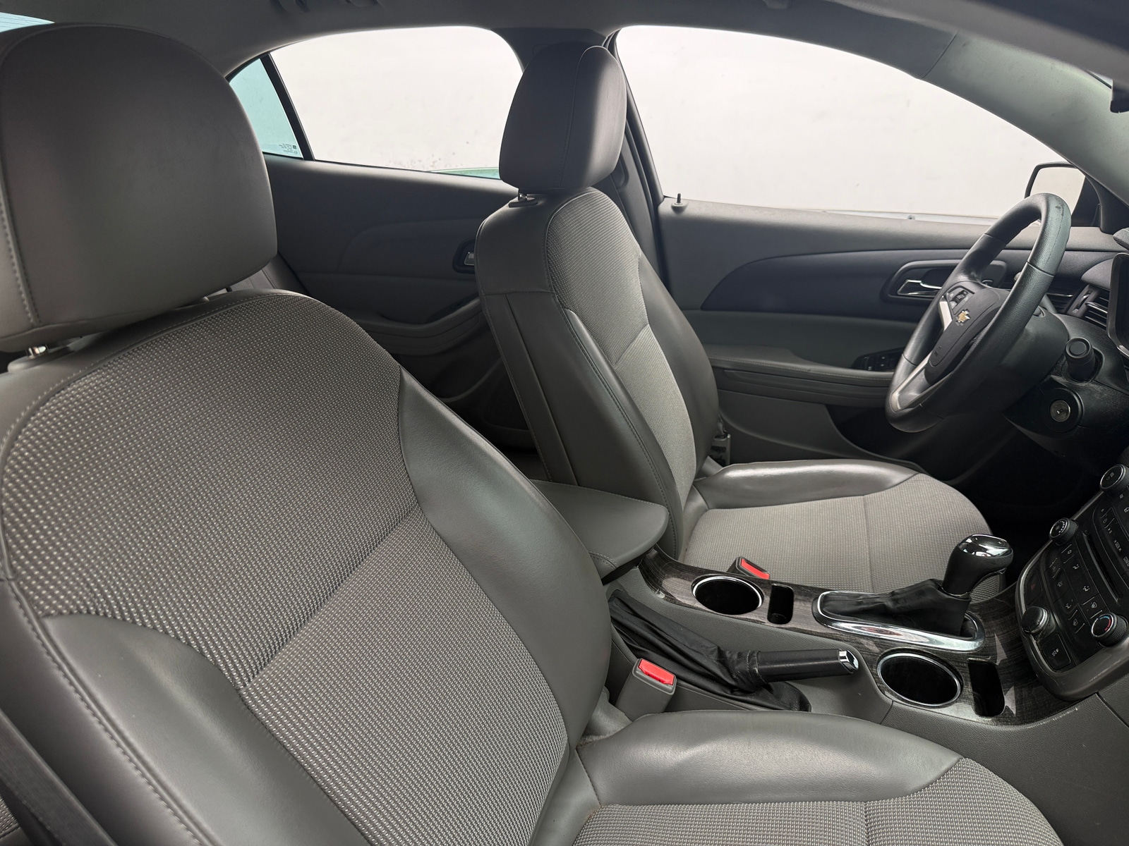Thumbnail: 2014 Chevrolet Malibu - 2