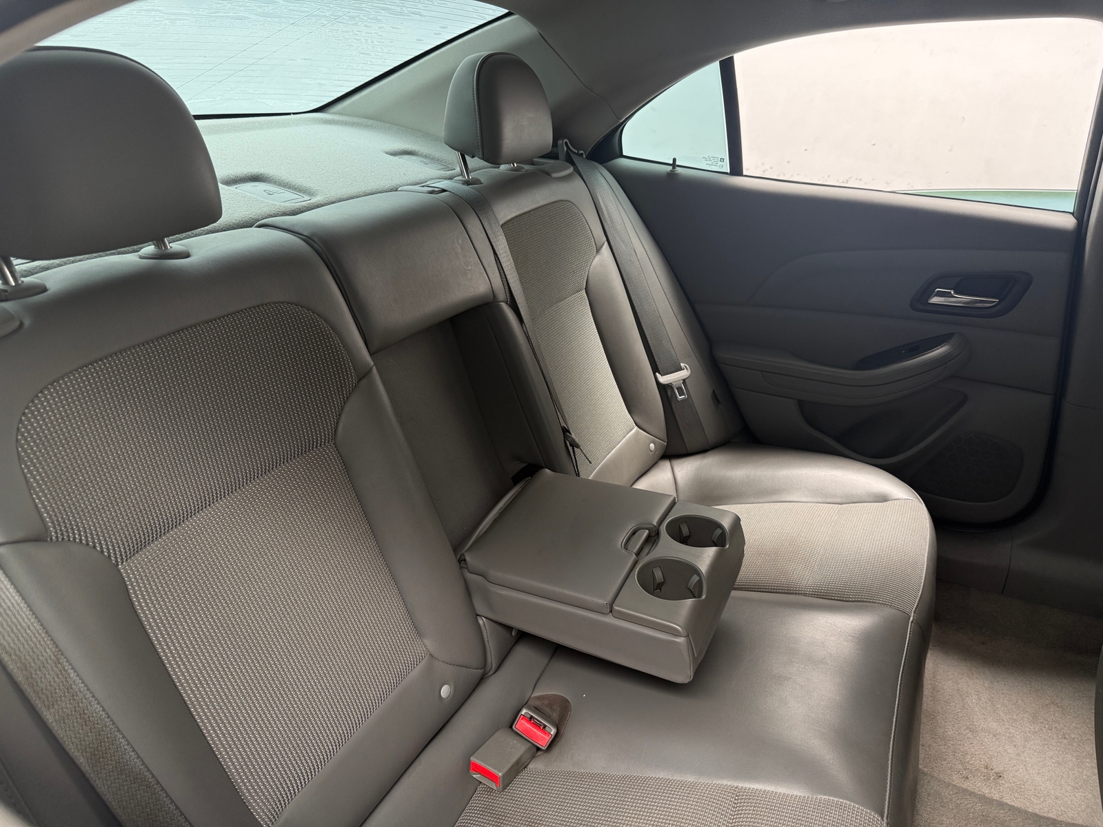 Thumbnail: 2014 Chevrolet Malibu - 6