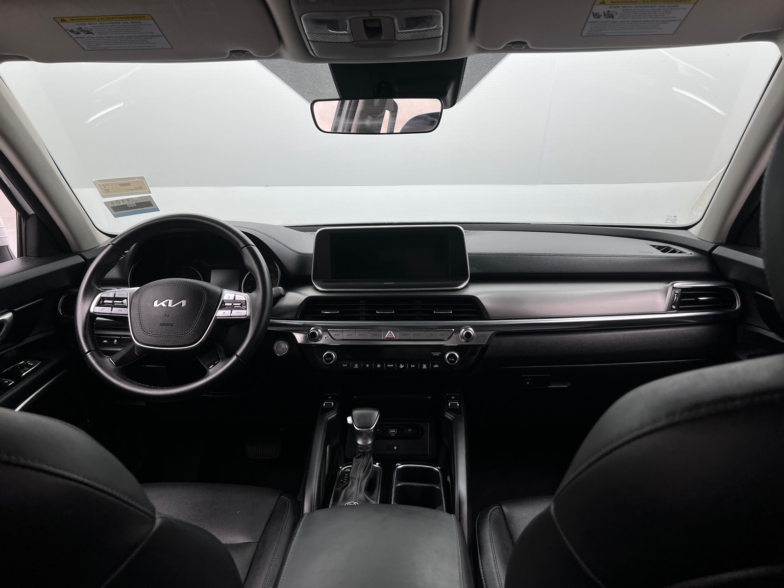 Thumbnail: 2022 Kia Telluride - 2