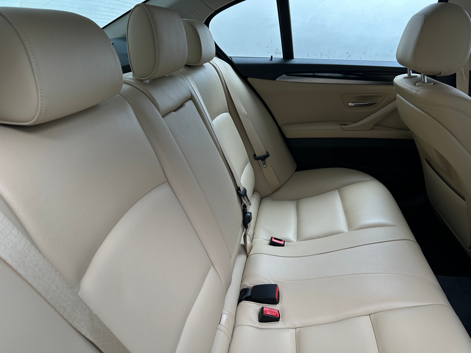 Thumbnail: 2016 BMW 5 Series - 5