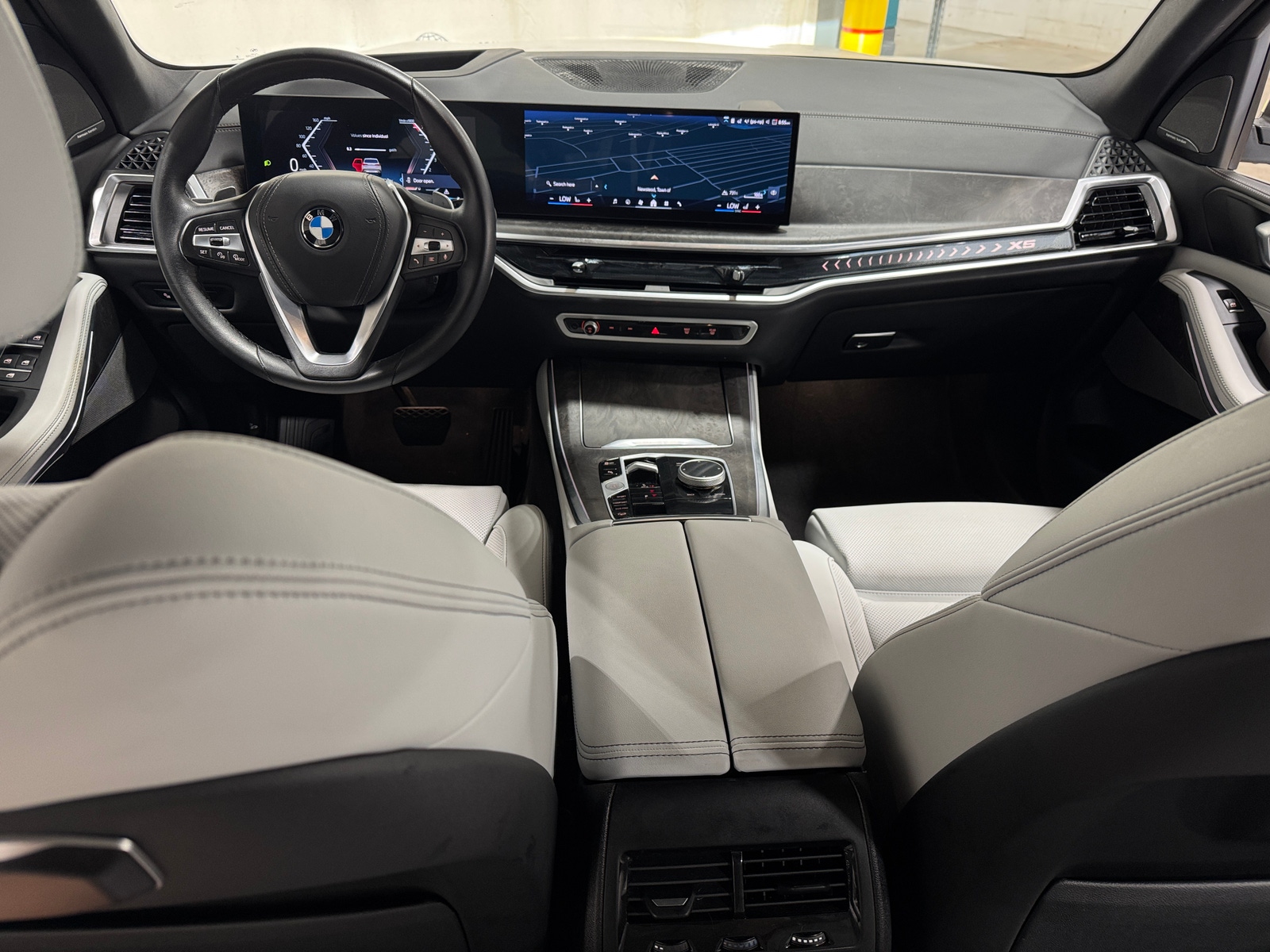 Thumbnail: 2026 BMW X5 - 2