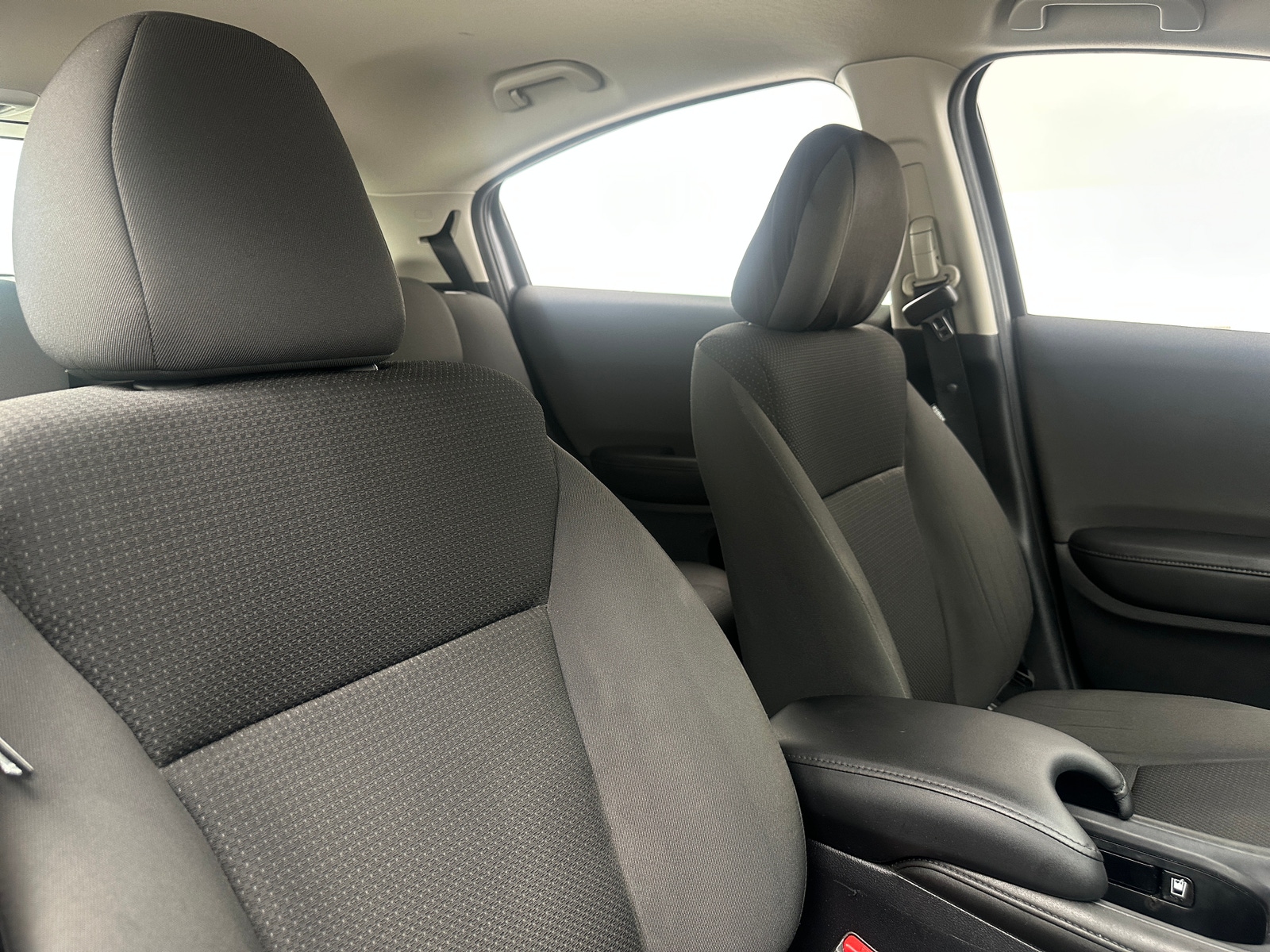 Thumbnail: 2020 Honda HR-V - 2