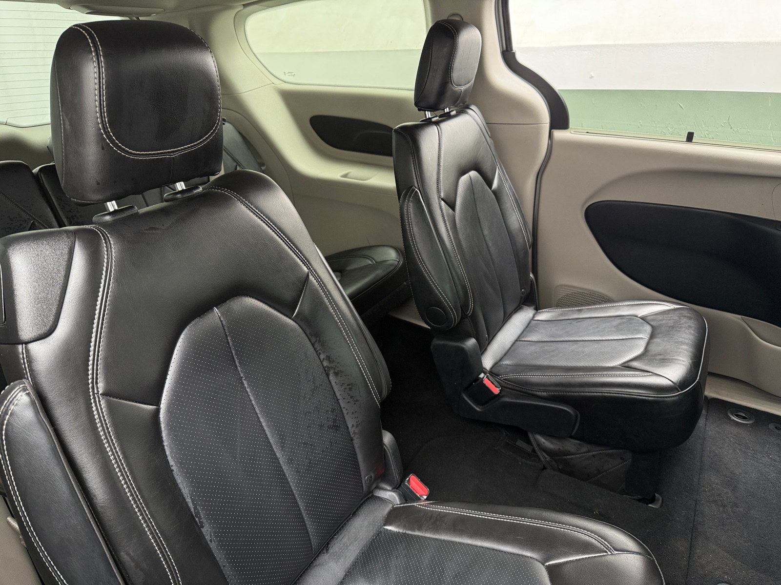 Thumbnail: 2024 Chrysler Pacifica - 5
