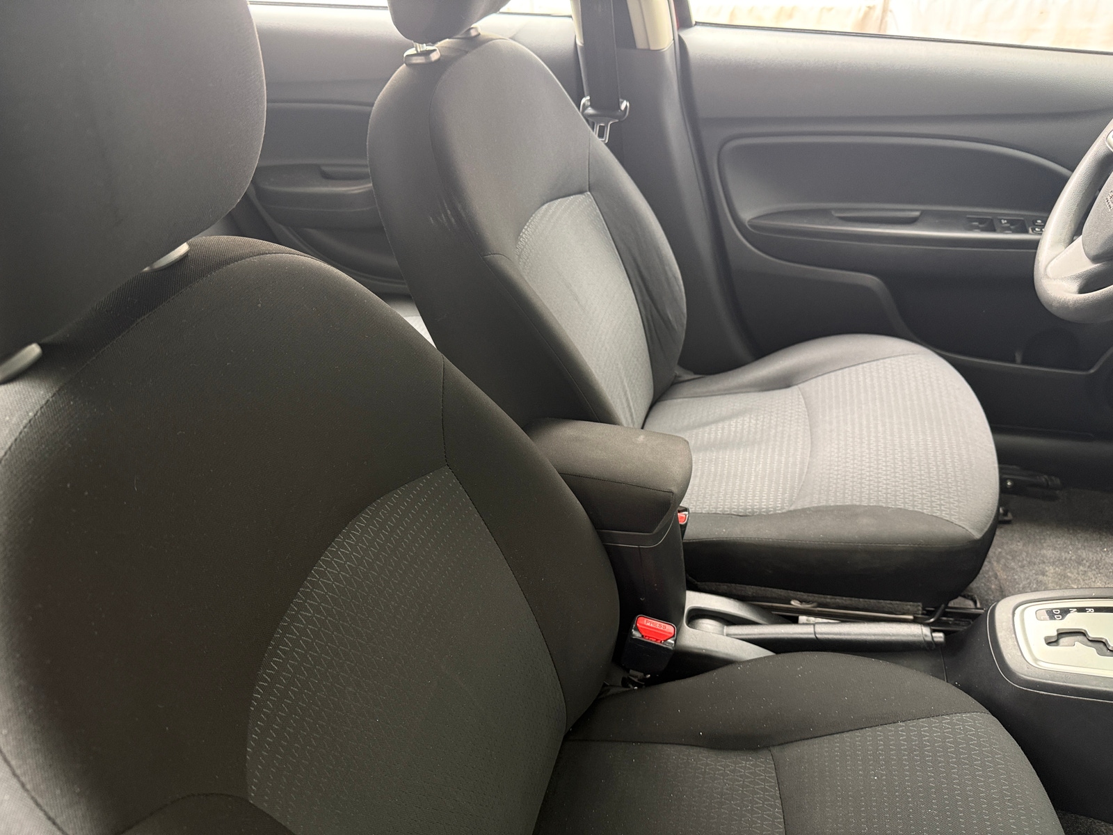 Thumbnail: 2021 Mitsubishi Mirage G4 - 2