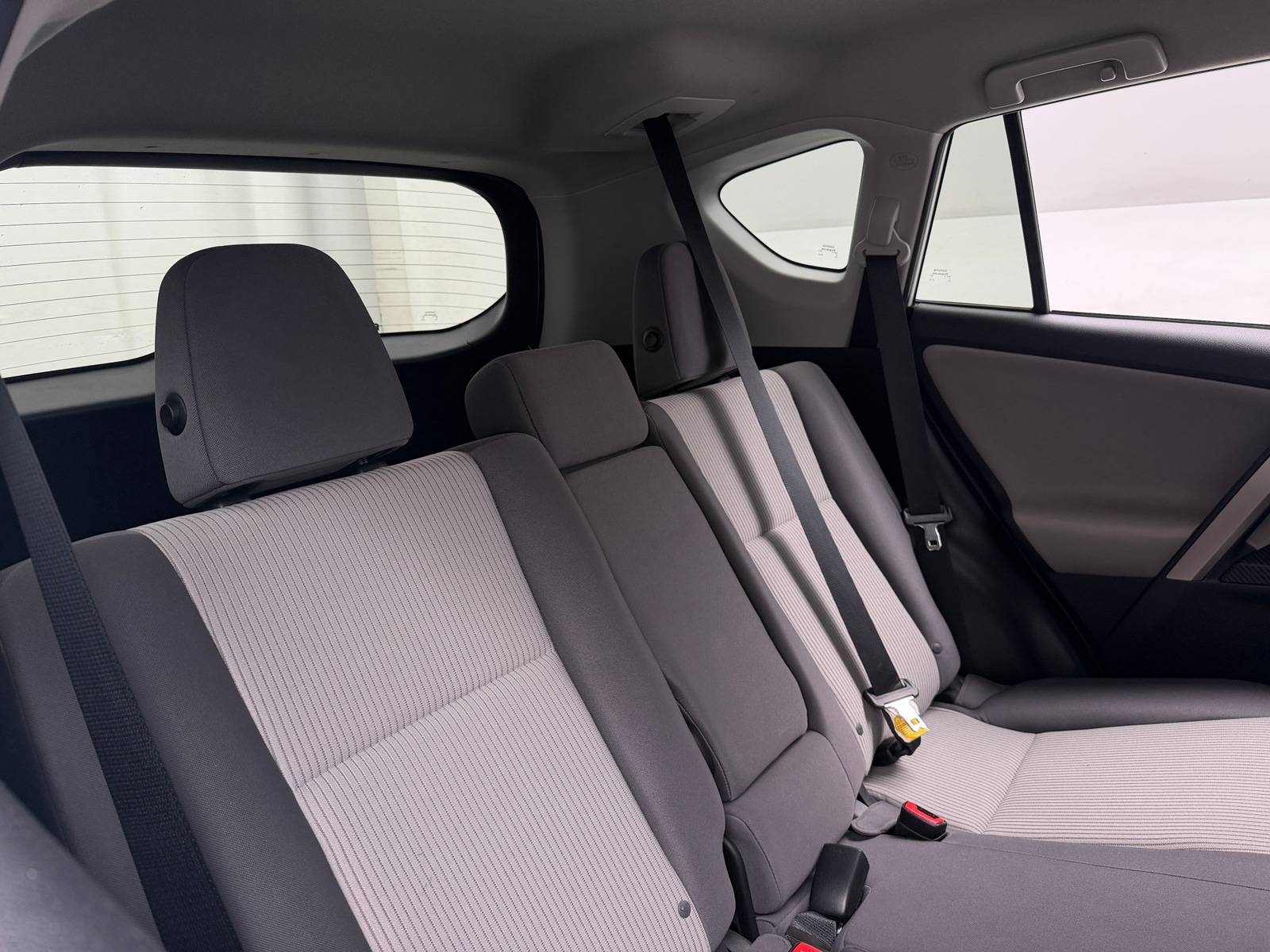 Thumbnail: 2015 Toyota RAV4 - 6