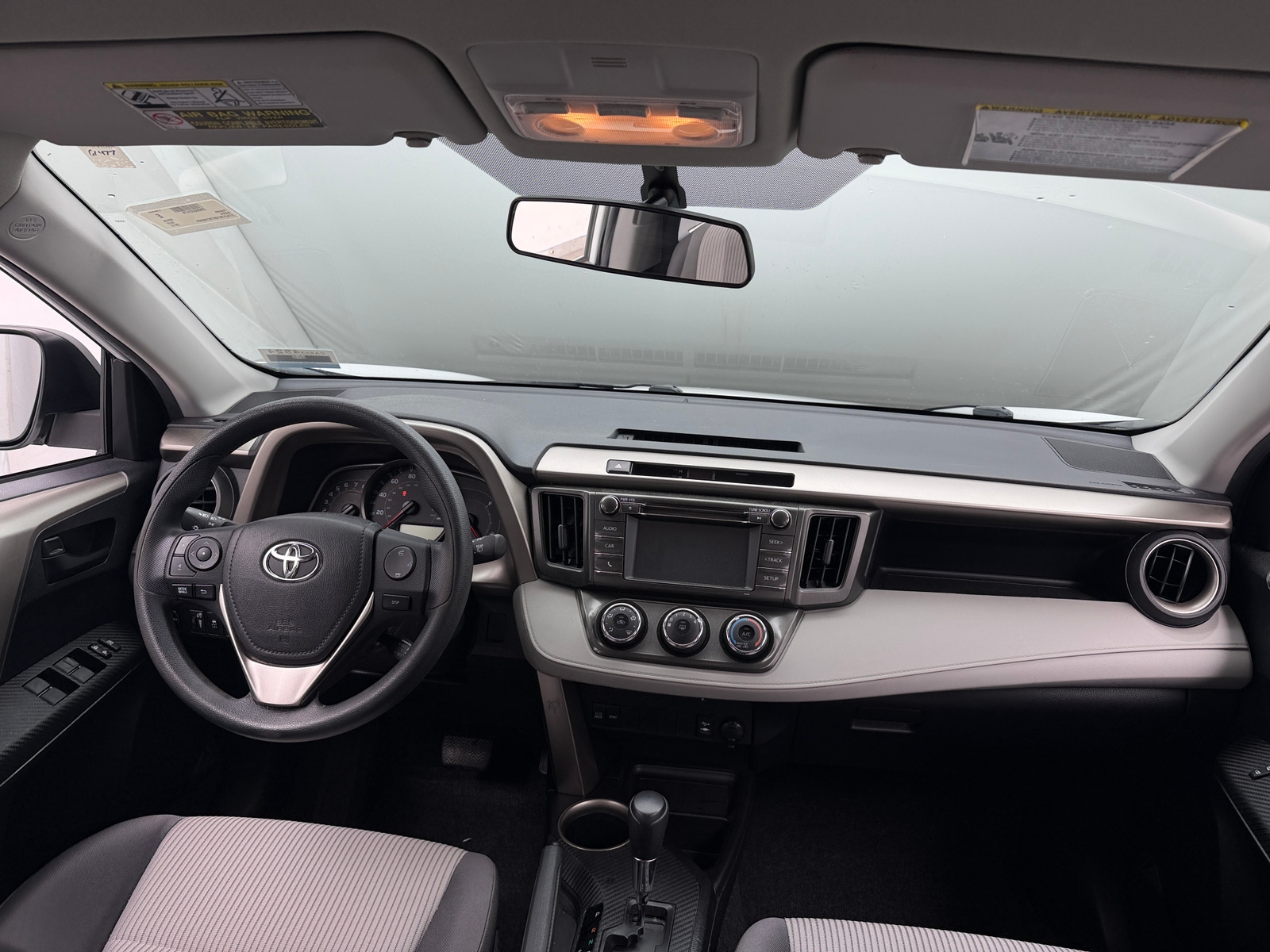 Thumbnail: 2015 Toyota RAV4 - 3