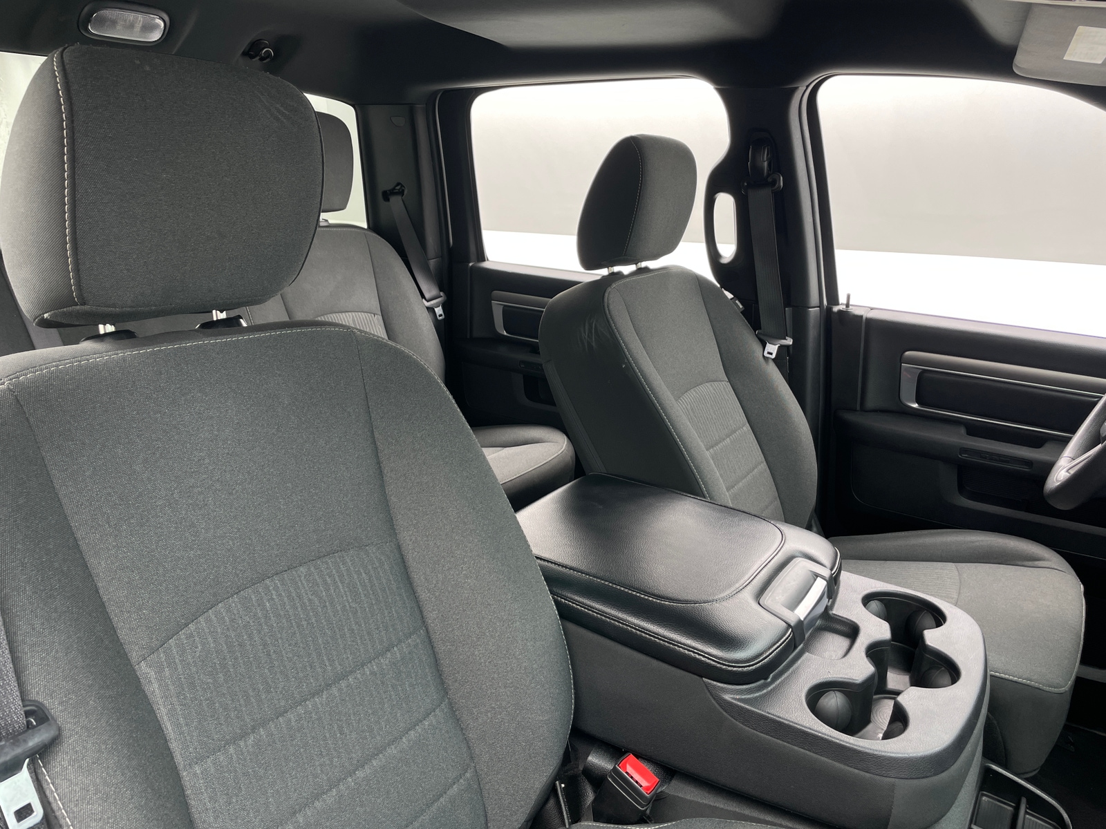 Thumbnail: 2024 RAM 1500 Classic - 2