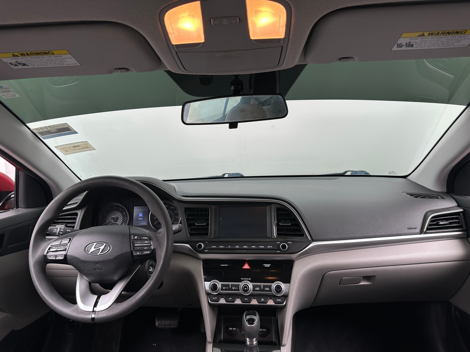 Thumbnail: 2020 Hyundai Elantra - 3