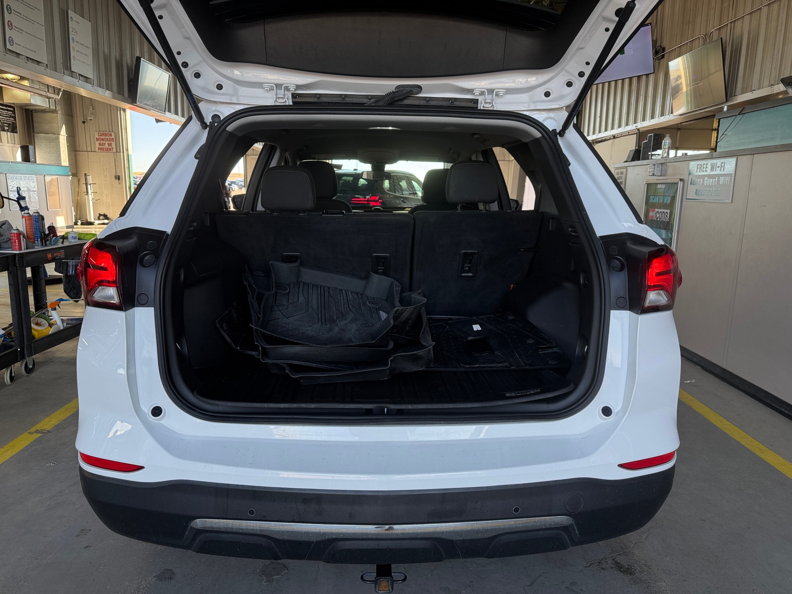 Thumbnail: 2023 Chevrolet Equinox - 7