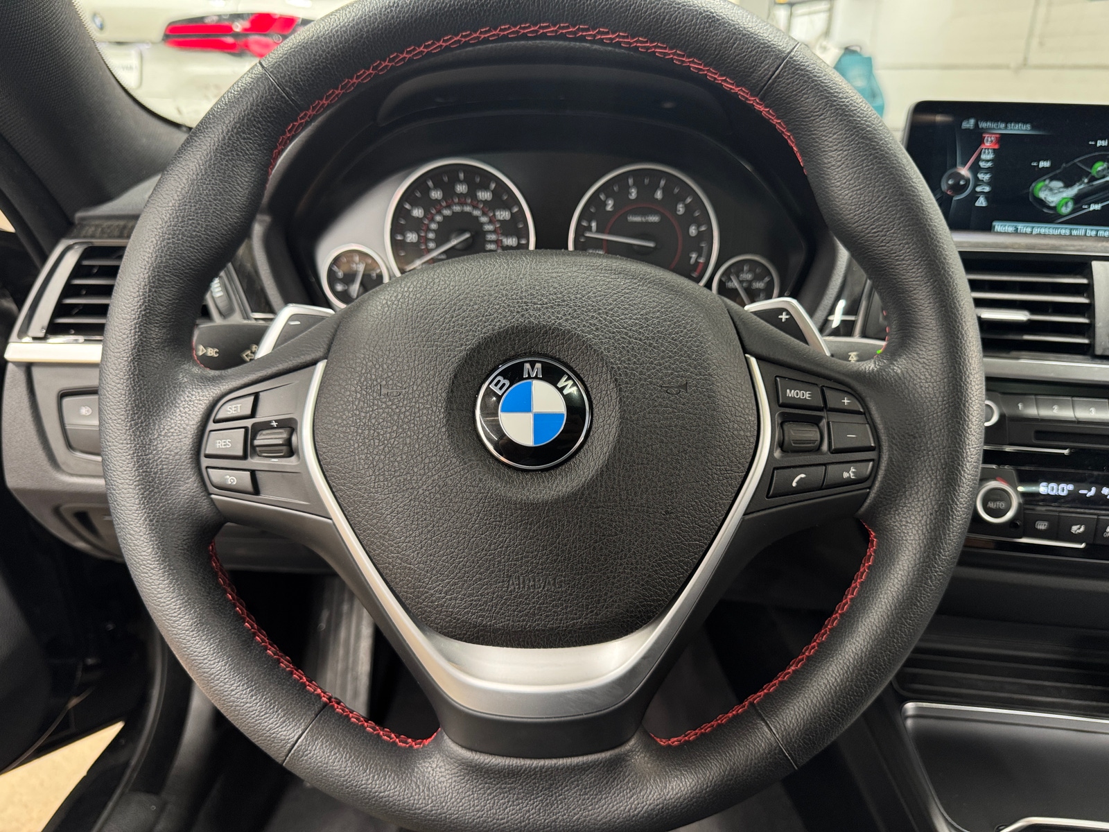 Thumbnail: 2016 BMW 4 Series - 4