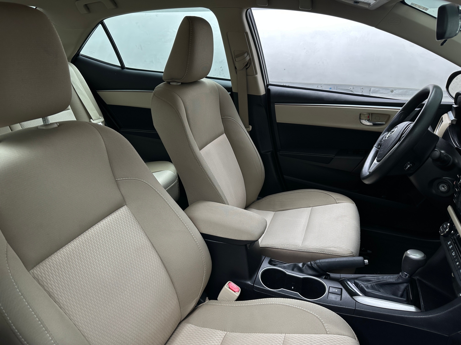 Thumbnail: 2016 Toyota Corolla - 2