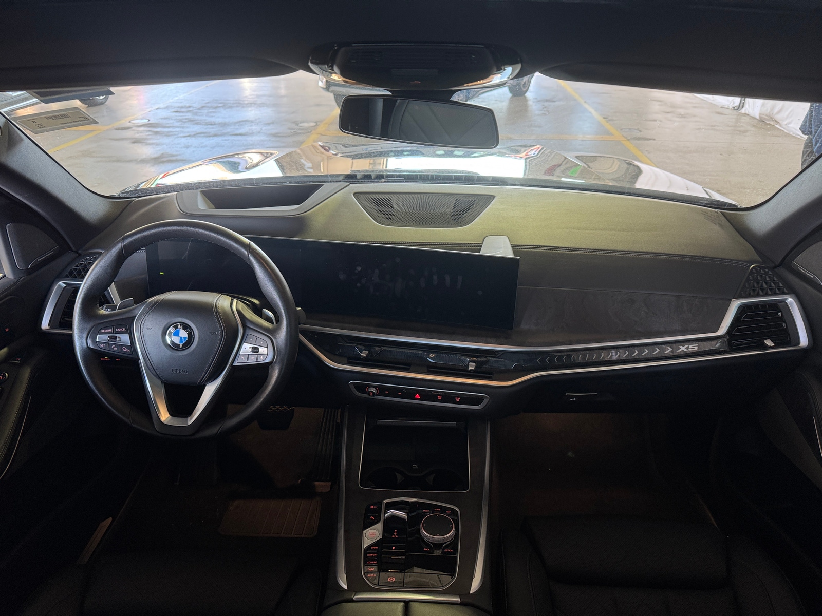 Thumbnail: 2026 BMW X5 - 2