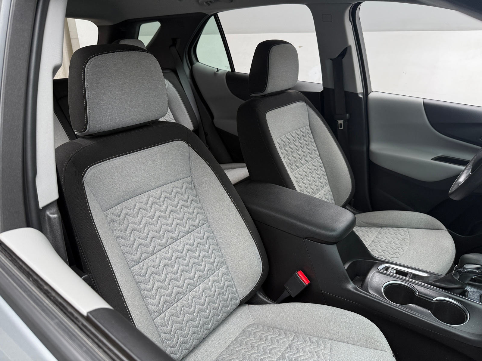 Thumbnail: 2023 Chevrolet Equinox - 2