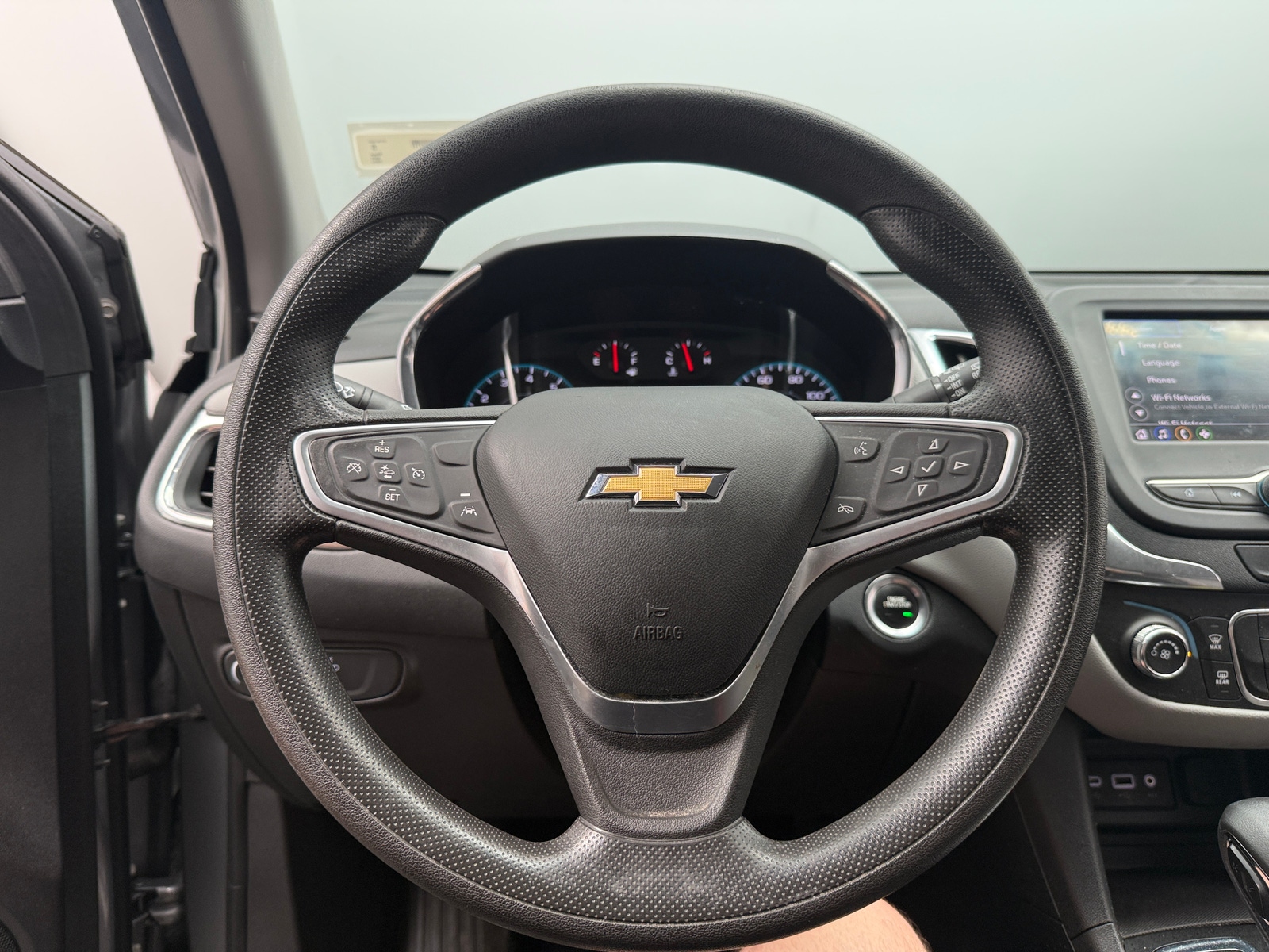 Thumbnail: 2023 Chevrolet Equinox - 5