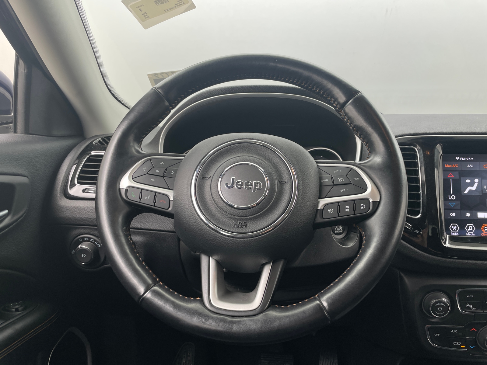Thumbnail: 2021 Jeep Compass - 4