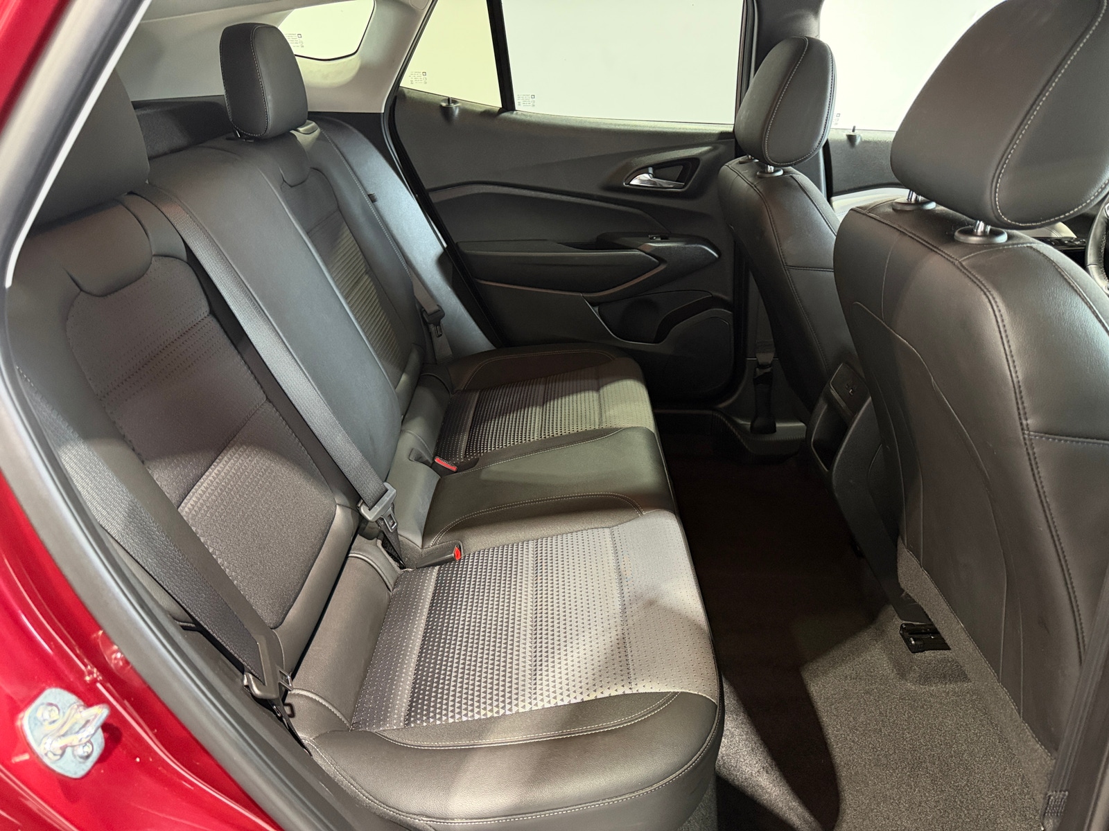 Thumbnail: 2025 Chevrolet Trax - 6