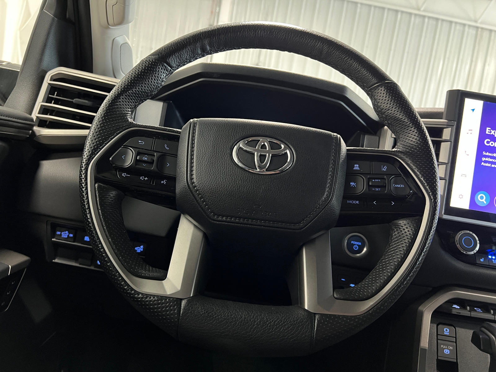 Thumbnail: 2024 Toyota Tundra - 4