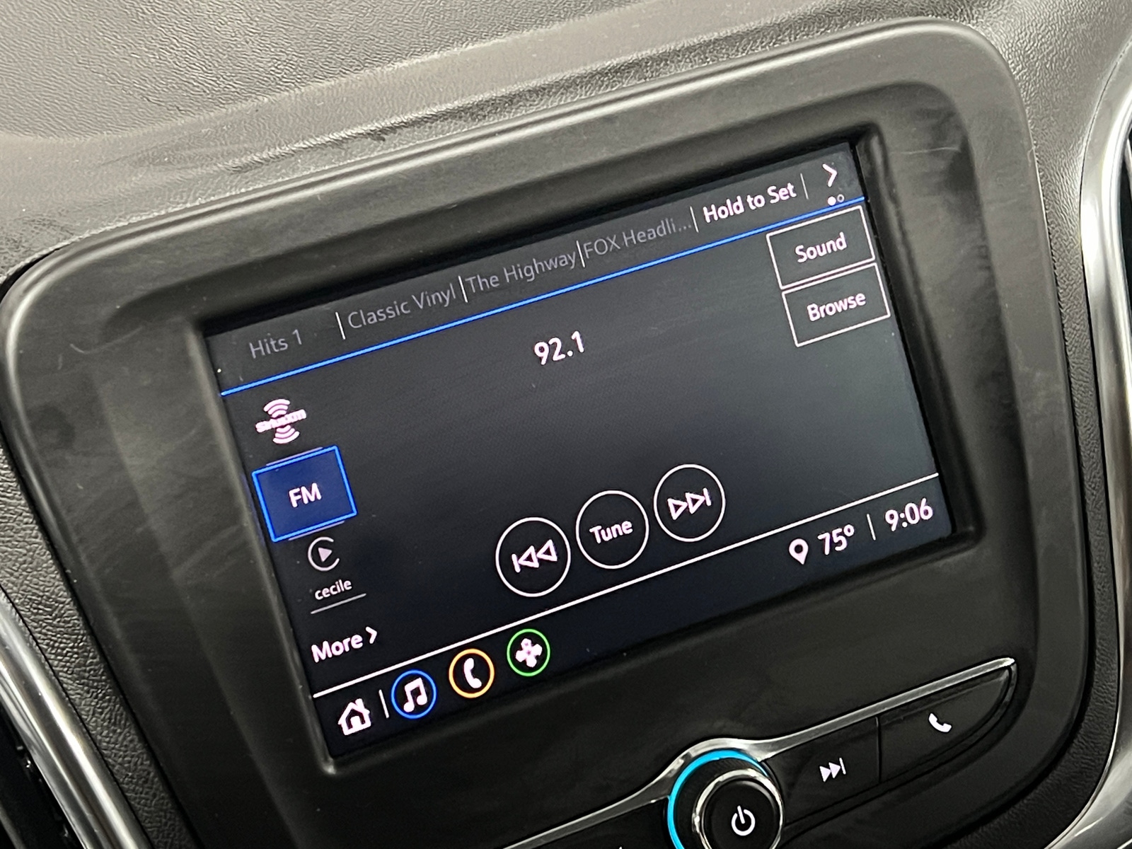 Thumbnail: 2024 Chevrolet Equinox - 4