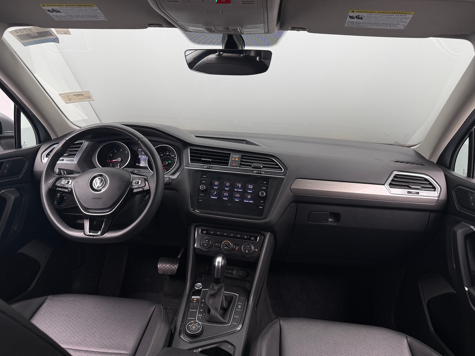 Thumbnail: 2020 Volkswagen Tiguan - 2