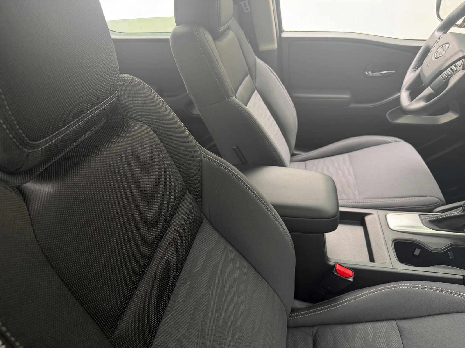 Thumbnail: 2024 Nissan Frontier - 2