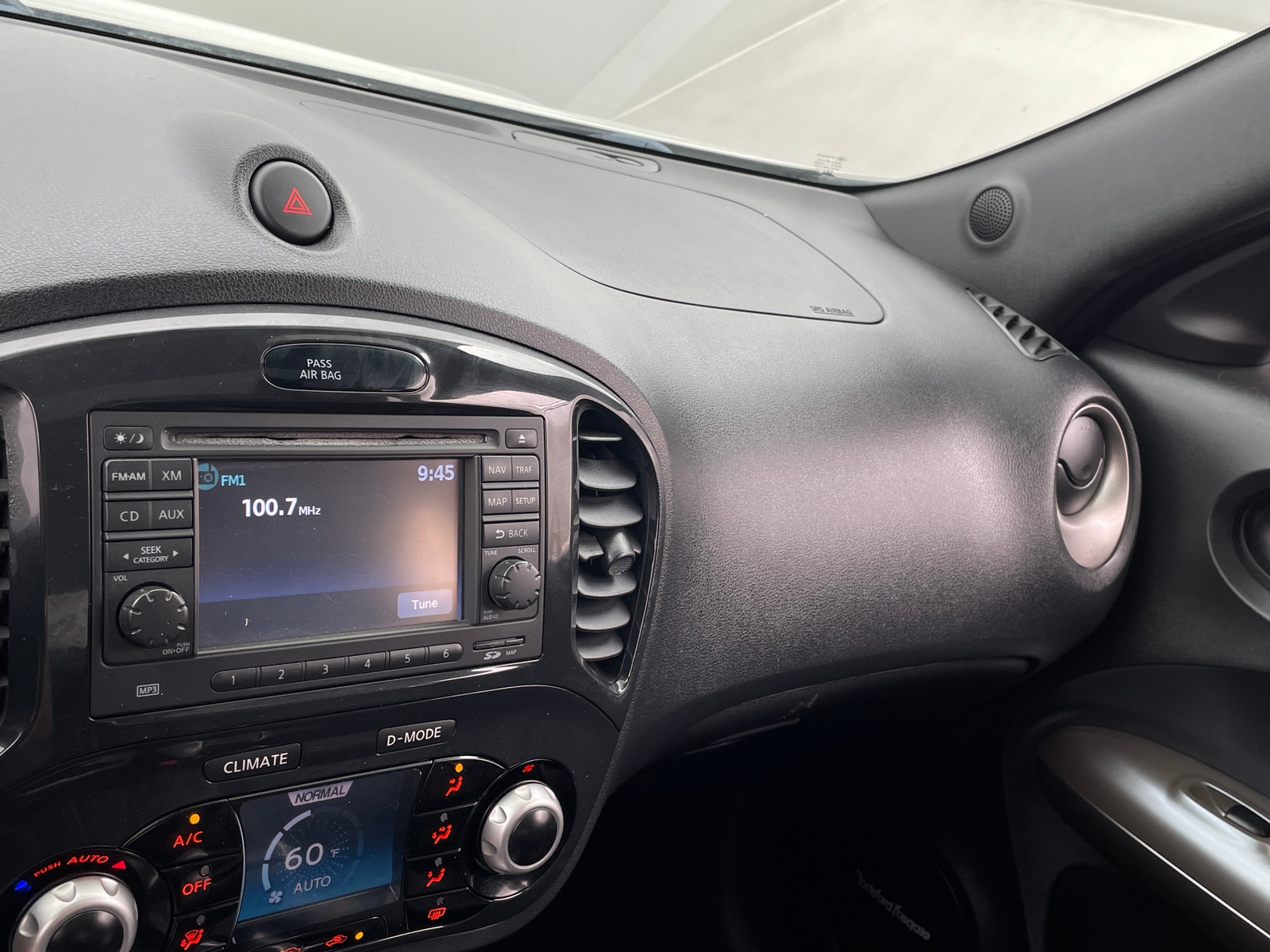 Thumbnail: 2014 Nissan Juke - 3