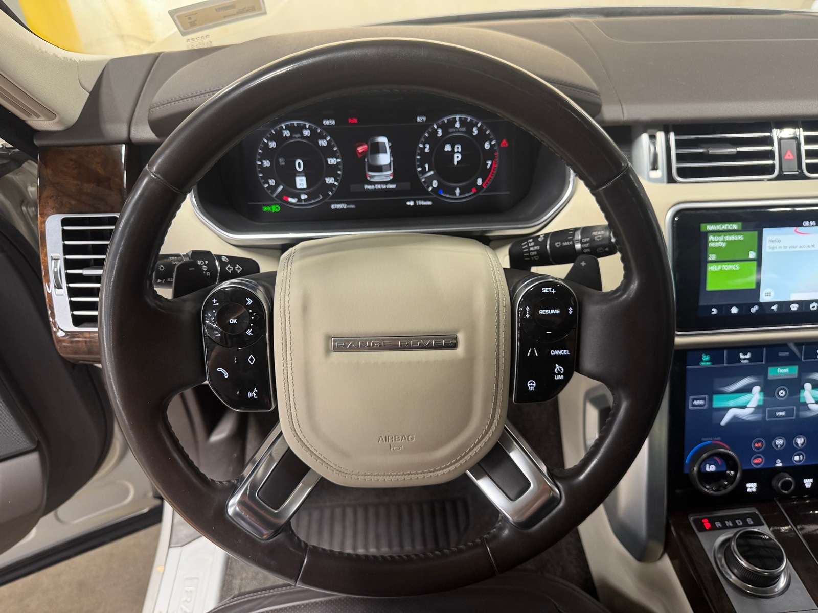 Thumbnail: 2020 Land Rover Range Rover - 4