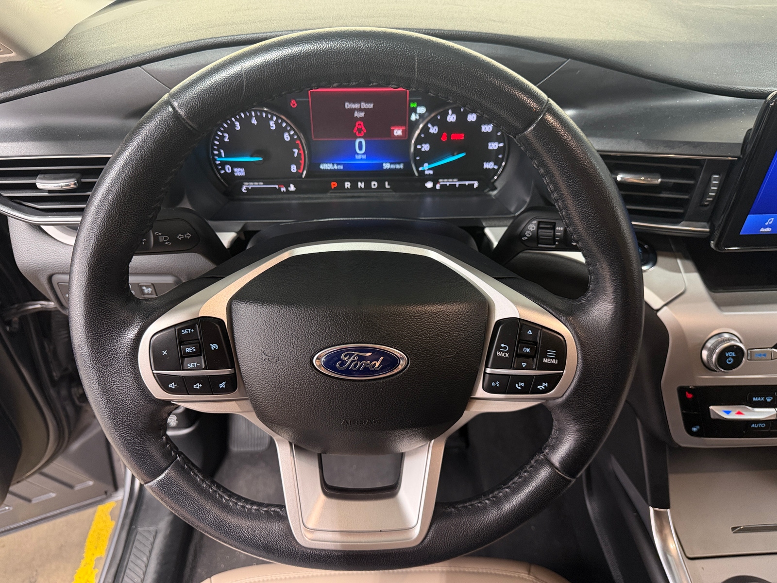 Thumbnail: 2022 Ford Explorer - 4
