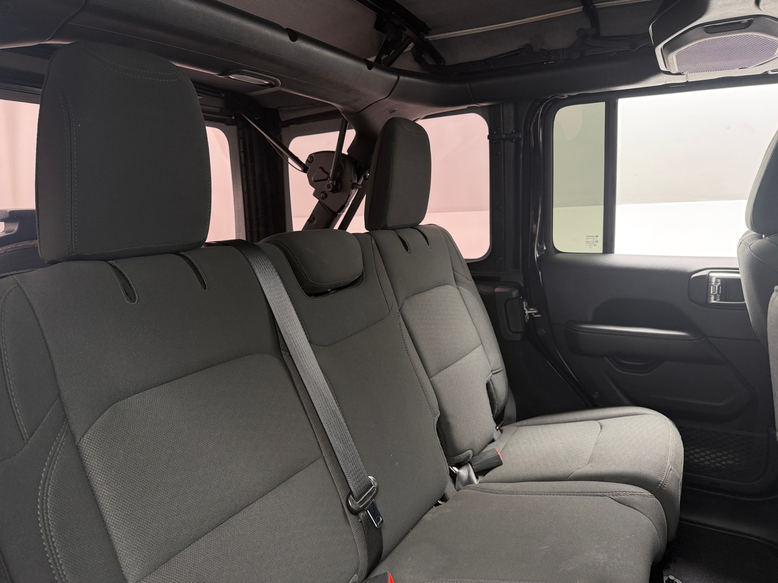 Thumbnail: 2021 Jeep Wrangler - 6