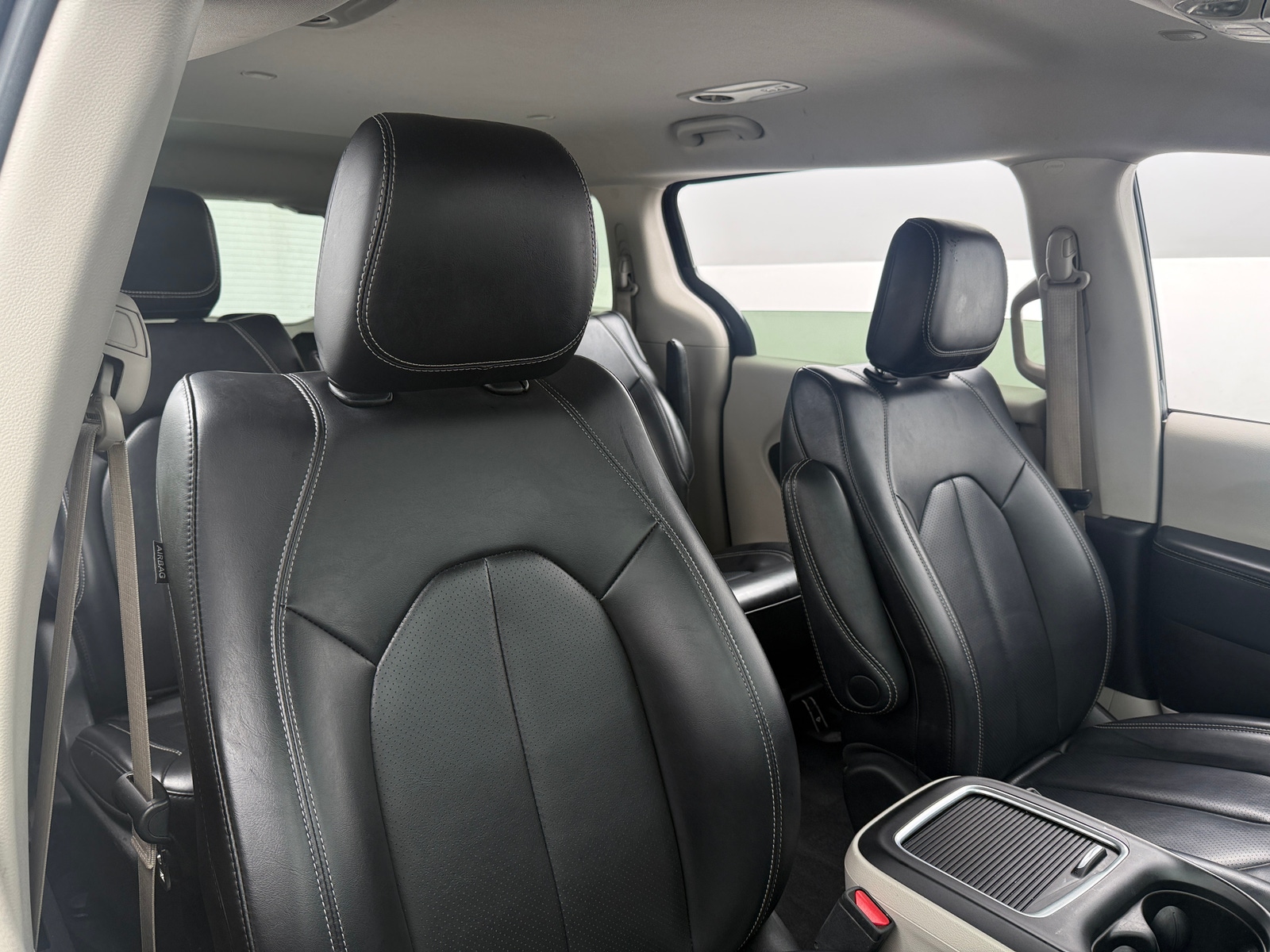 Thumbnail: 2024 Chrysler Pacifica - 2