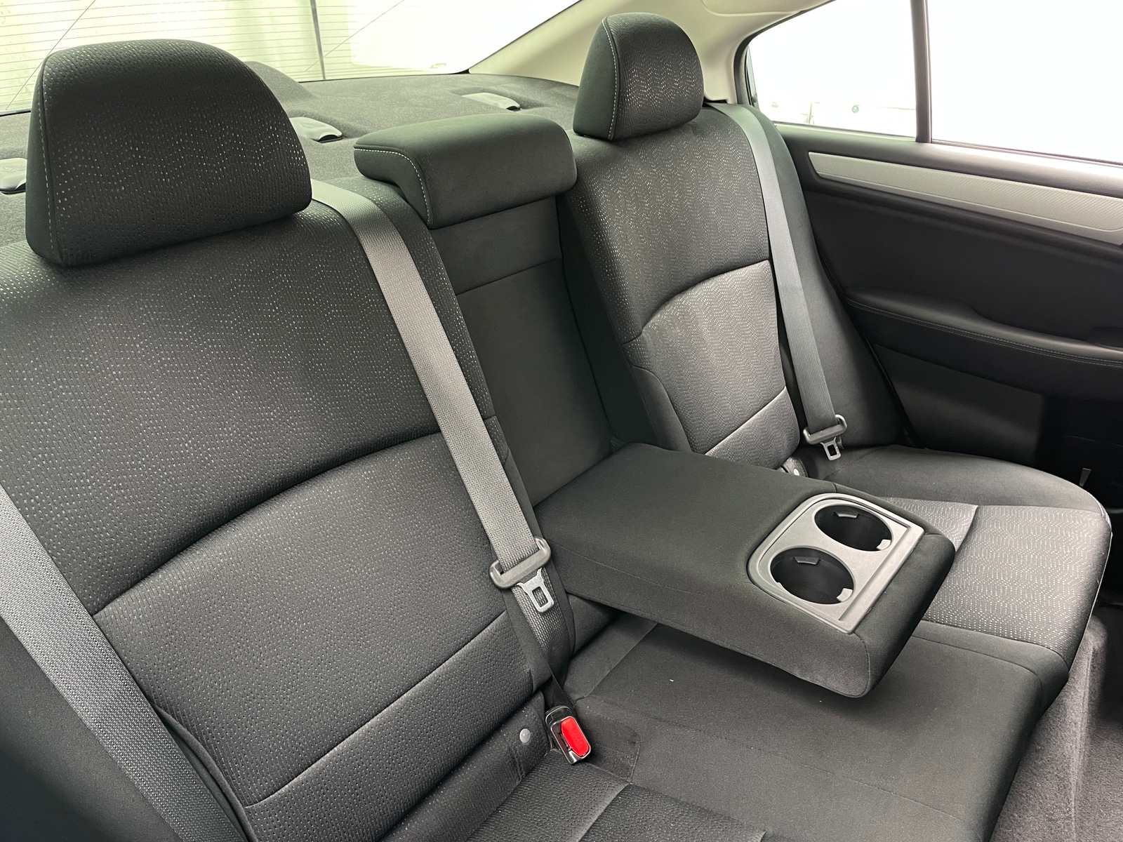 Thumbnail: 2016 Subaru Legacy - 6