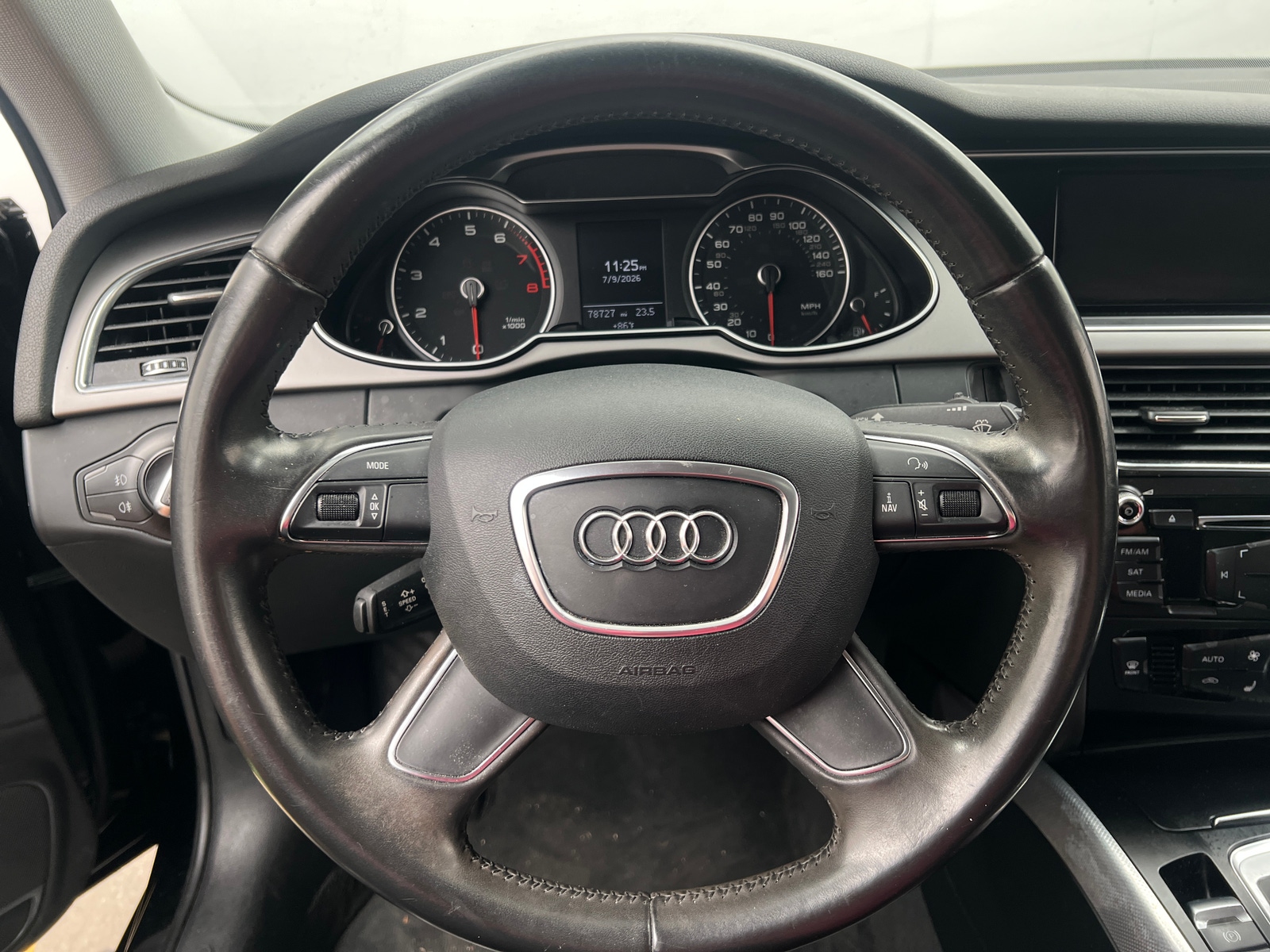Thumbnail: 2013 Audi A4 - 4