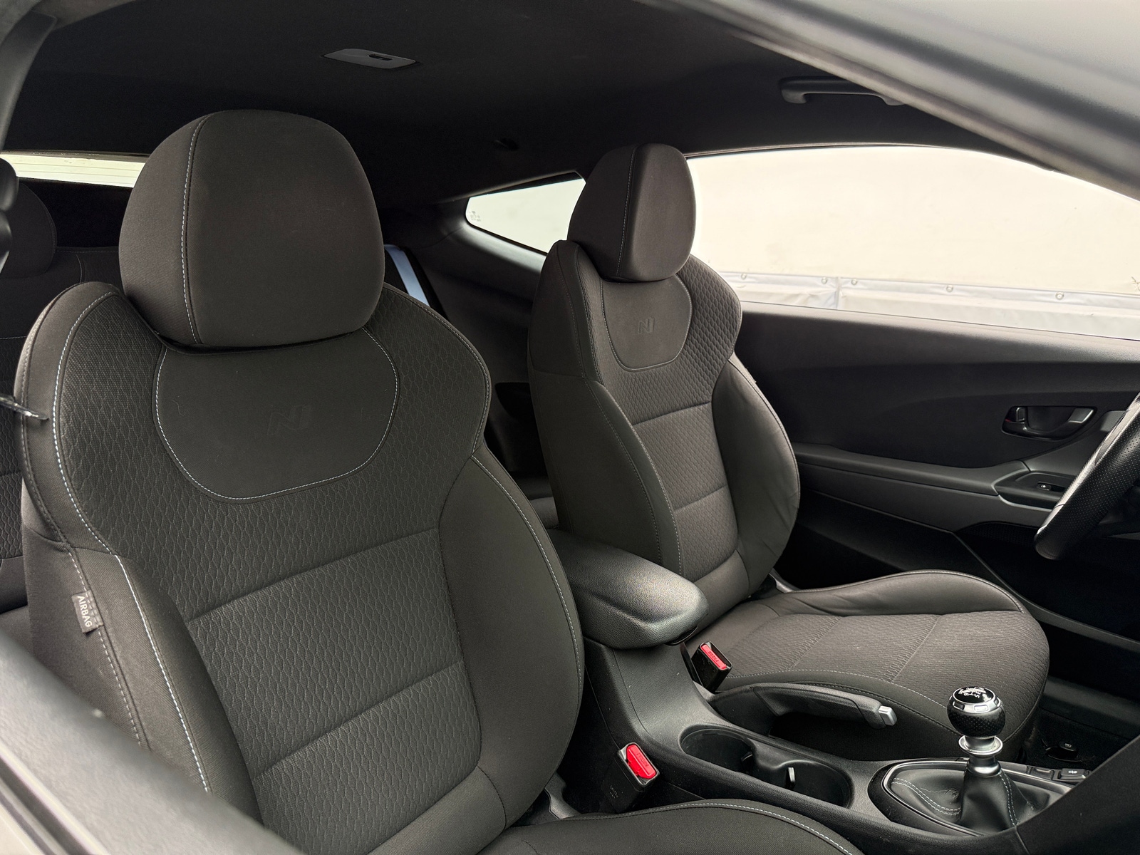 Thumbnail: 2020 Hyundai Veloster - 2