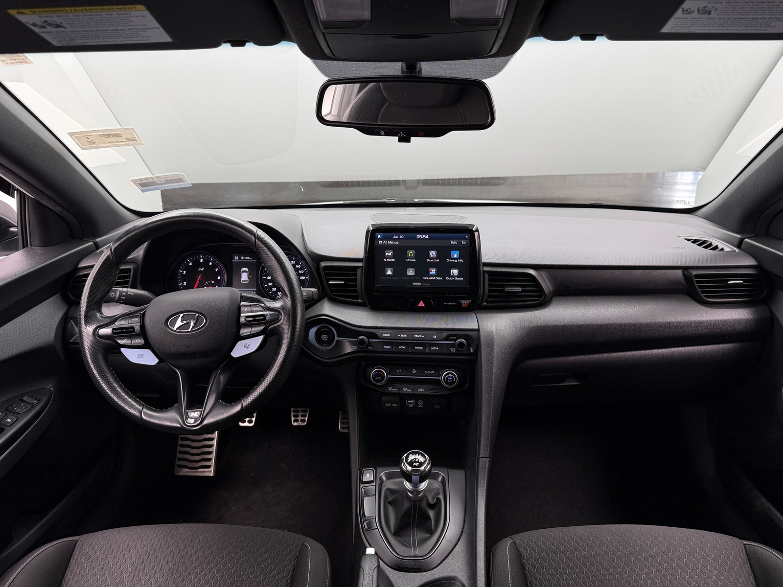 Thumbnail: 2020 Hyundai Veloster - 3