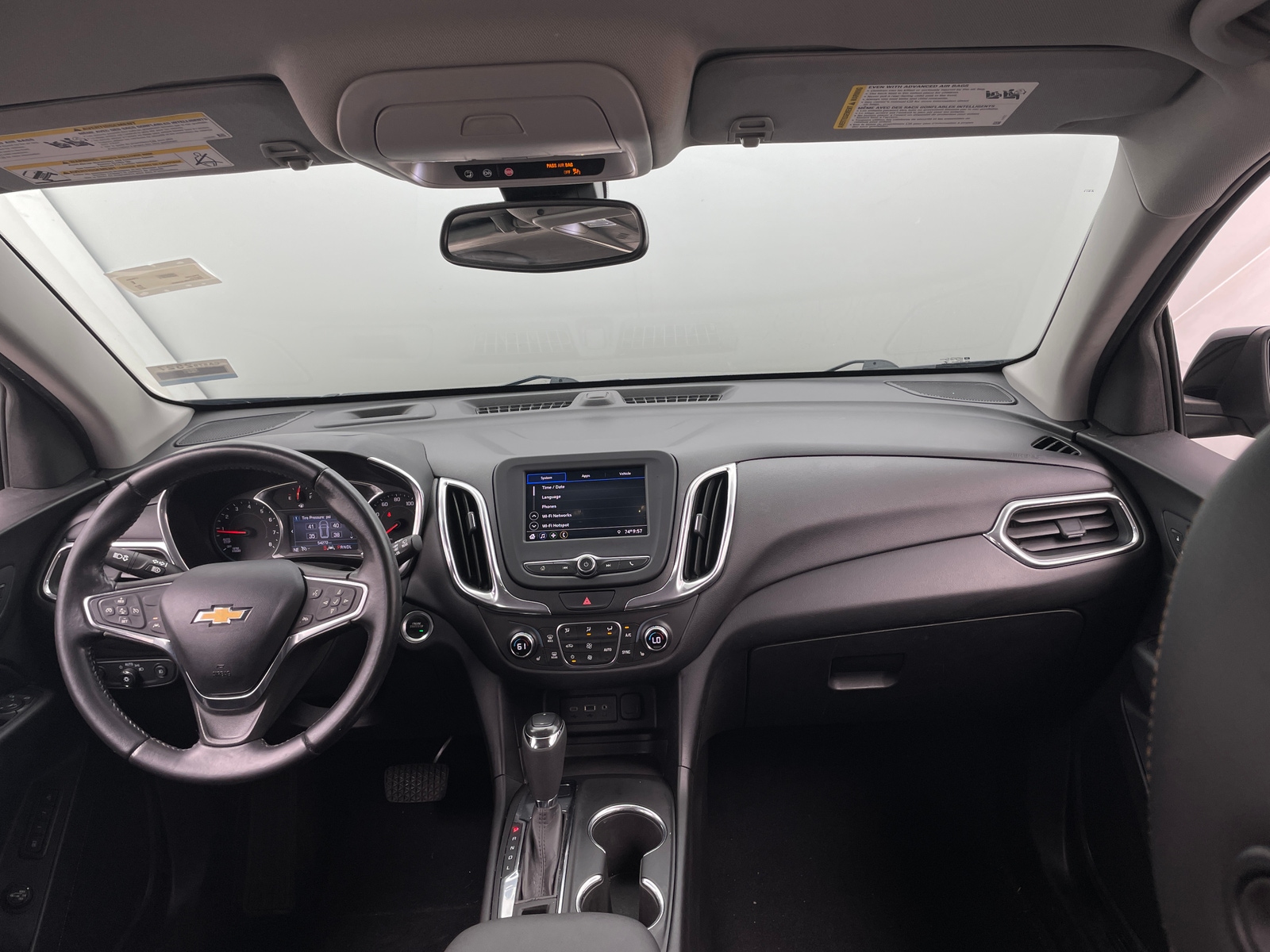 Thumbnail: 2020 Chevrolet Equinox - 3