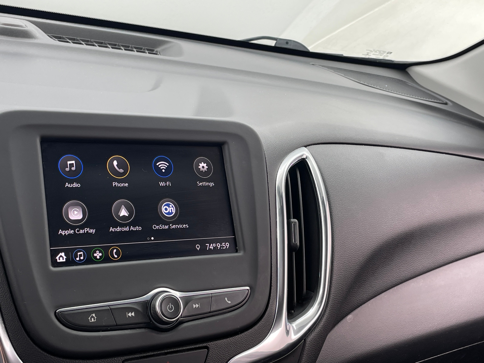 Thumbnail: 2020 Chevrolet Equinox - 4