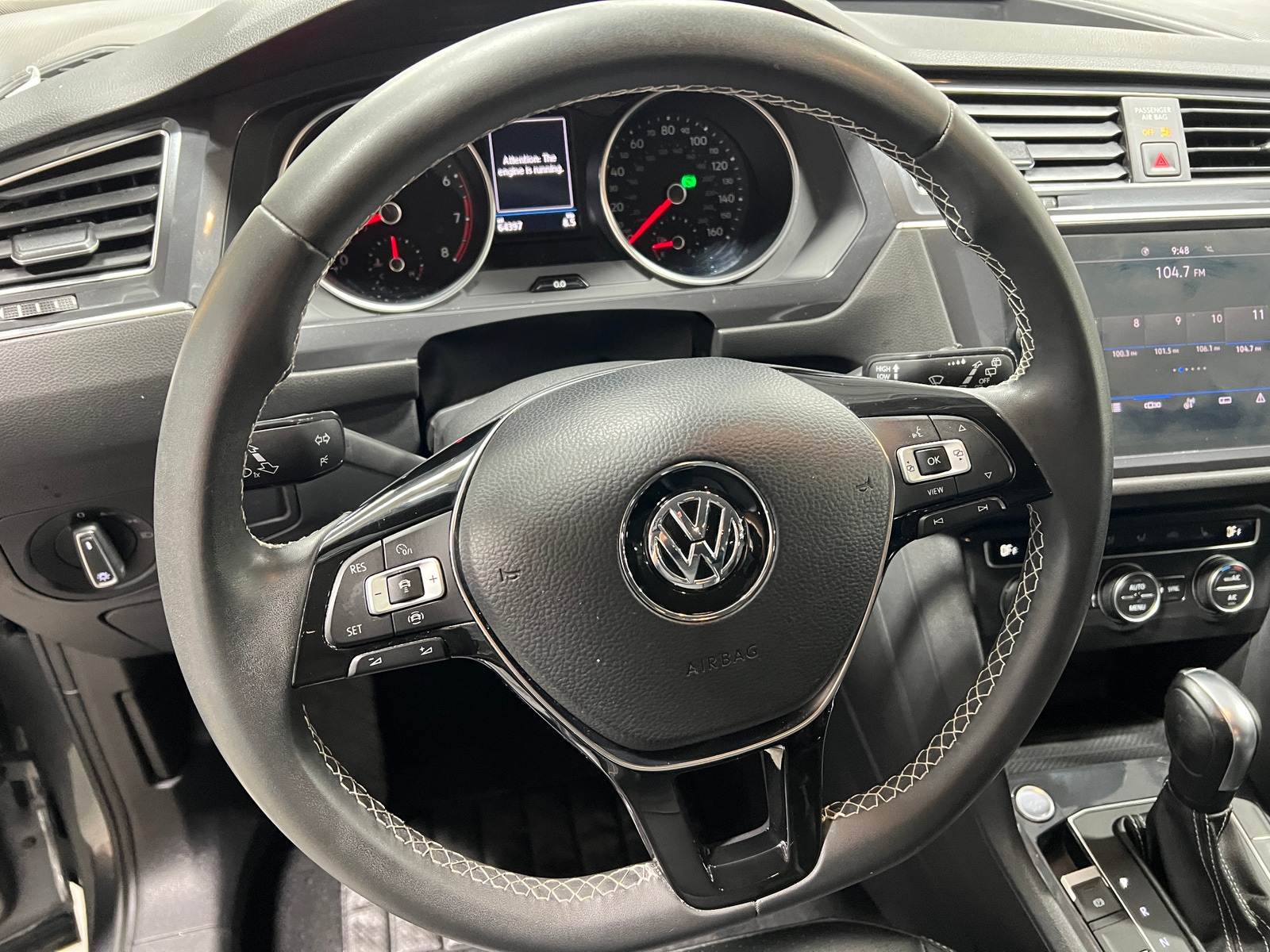 Thumbnail: 2021 Volkswagen Tiguan - 4